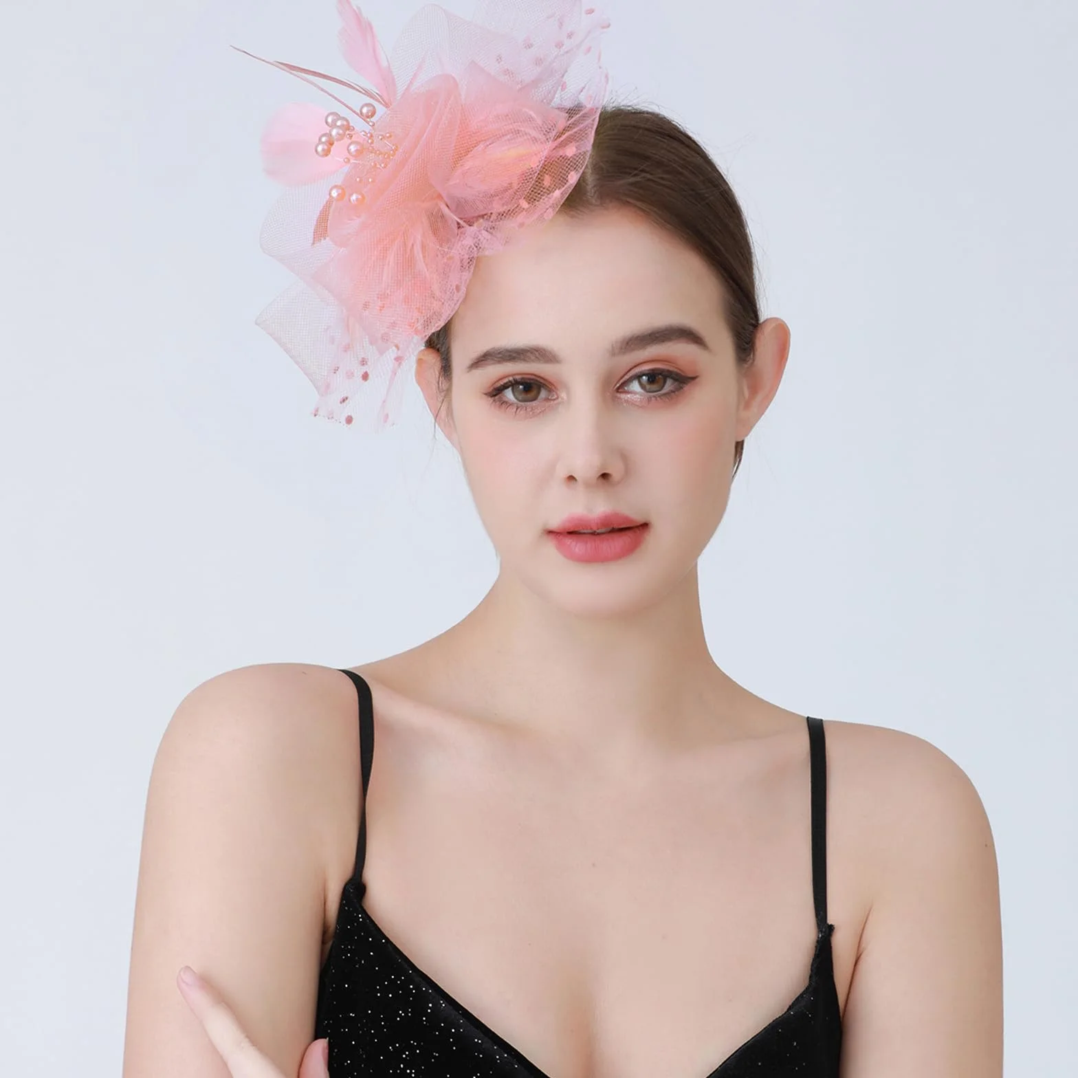 Fascynator Kapelusz z piór Ślub, Feather Fascinator Kapelusz Kwiat Siatki Pióra Ślubne Kobiety Bibi Czapki Ceremonia Kwiatowy Dzień Włosów Opaska na głowę i Klips na koktajl Tea Party