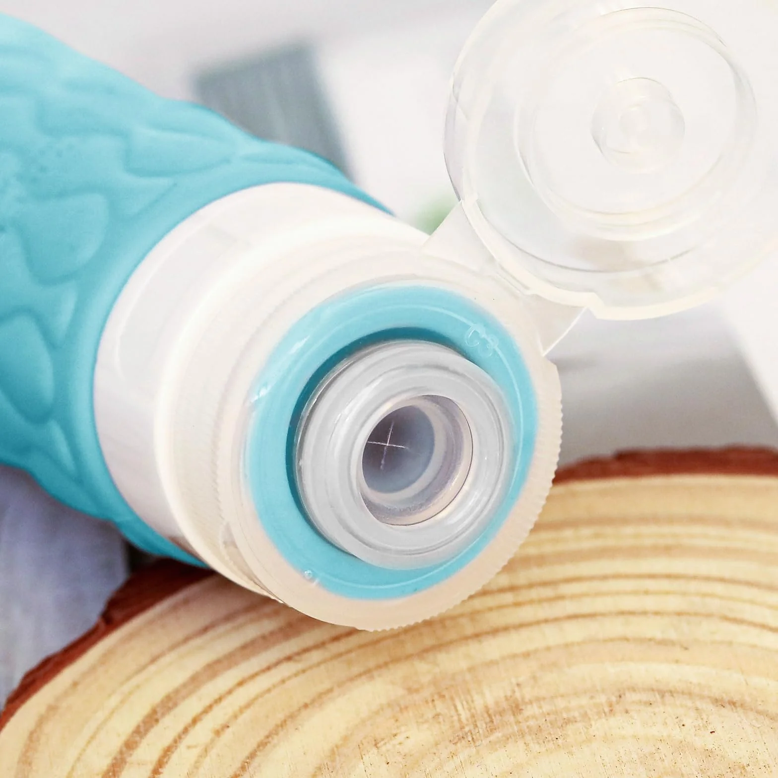 100 ml Butelki Podróżne na Przybory Toaletowe, 4 Sztuk Podróży Silikonowe, Szczelne Pojemniki Podróżne z Możliwością Wielokrotnego Napełniania na Szampon, Balsam, Kosmetyki