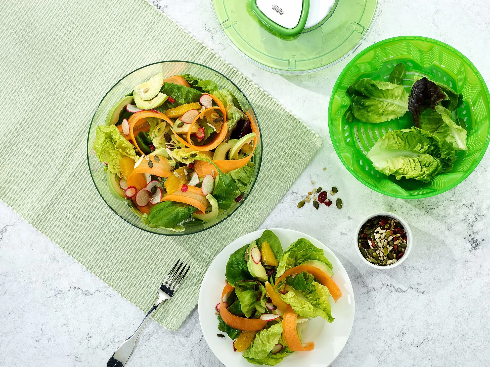 Zyliss Easy Spin 2 Salad Spinner, 3,5 l, plastik, zielony, unikalny AquaVent™/chowany przewód i system hamulcowy/antypoślizgowa podstawa/łatwe czyszczenie