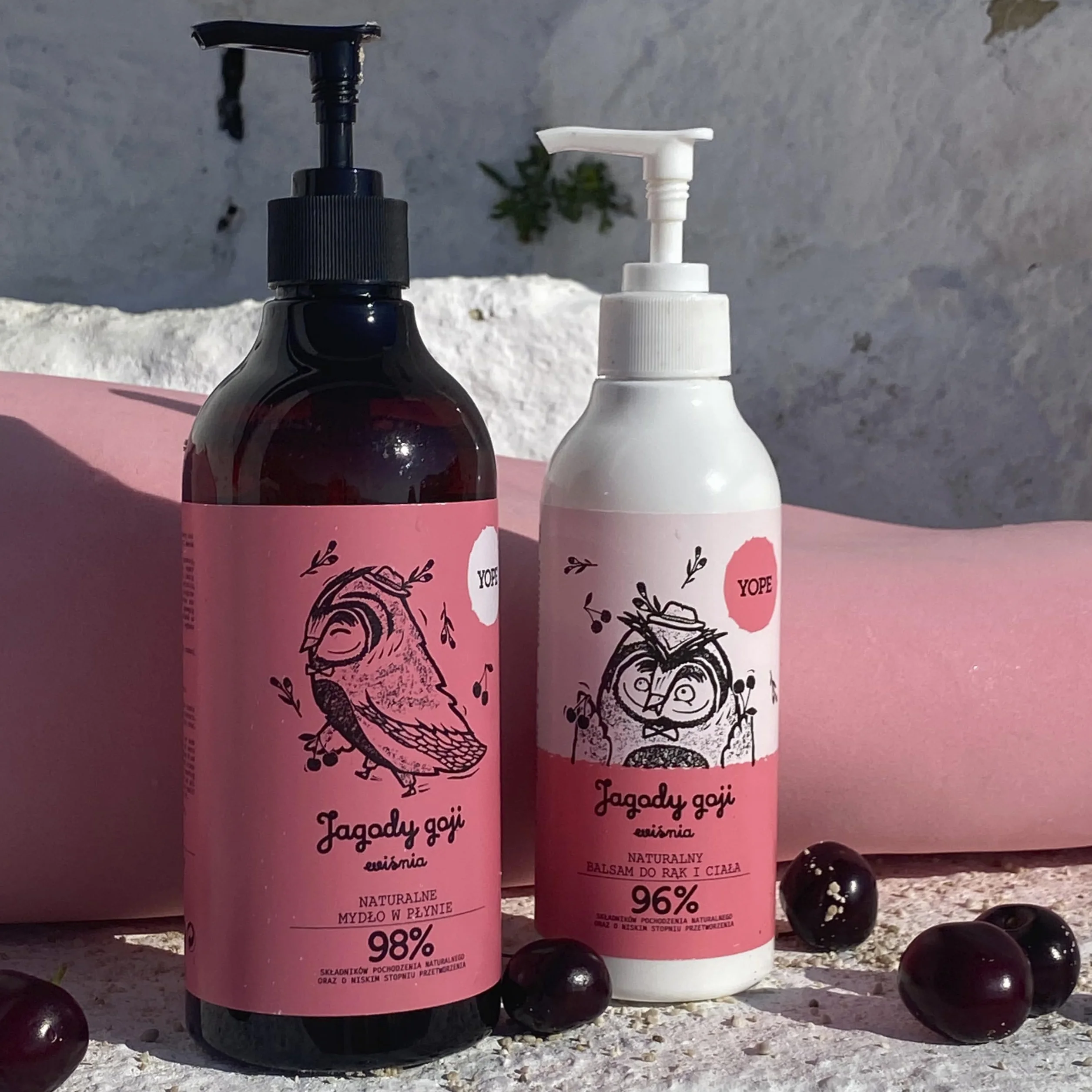 Yope Mydło w płynie z jagodami goji i wiśniami, 500 ml