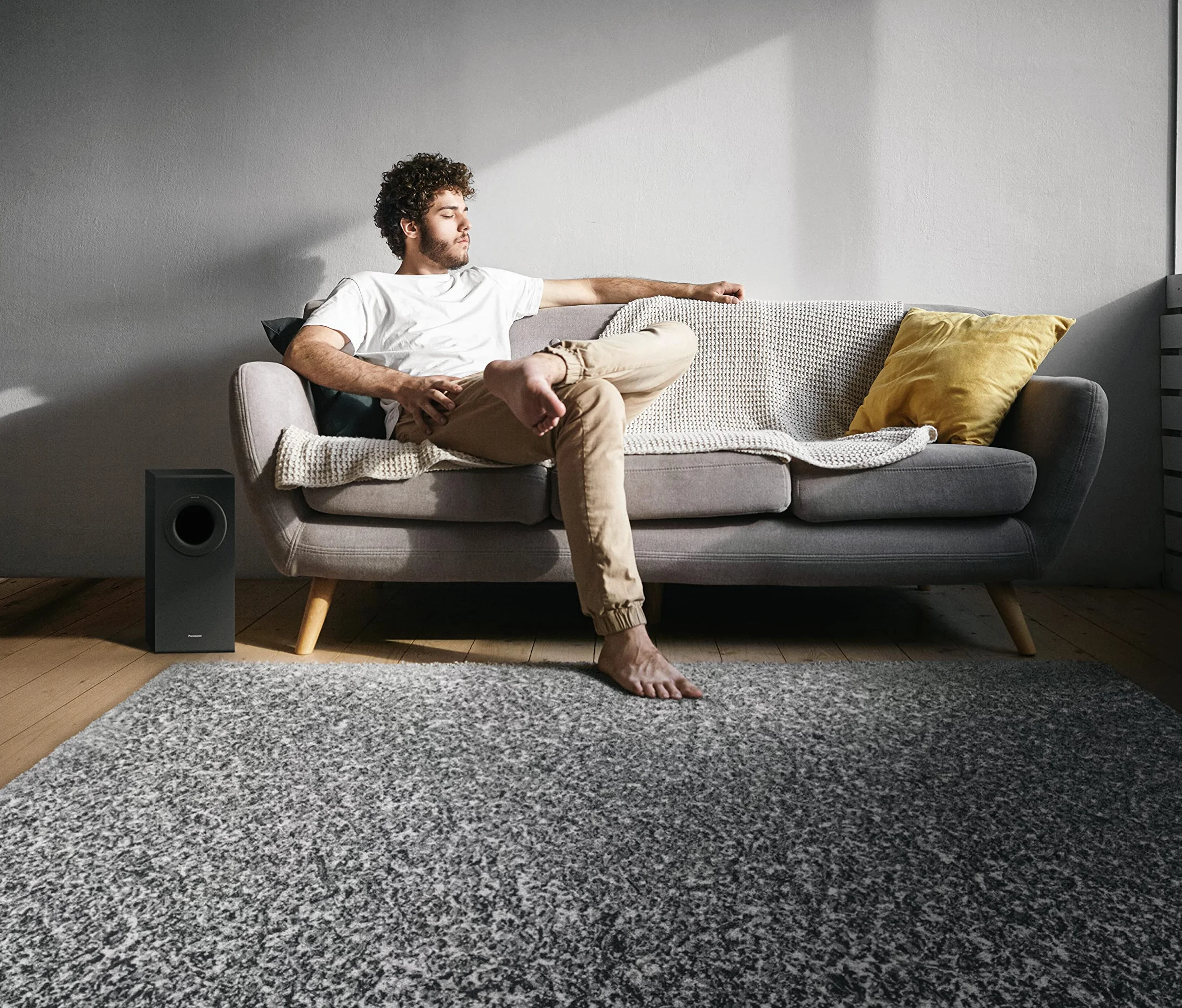 Panasonic SC-HTB490 smukły soundbar z potężnym basem (320W, bezprzewodowy Subwoofer, HDMI, Bluetooth, Porty Bass Reflex, 5 trybów dźwięku), czarny