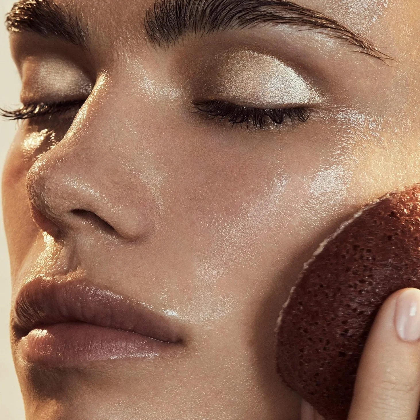 MZ SKIN | Naturalna gąbka Konjac | czerwona glina | Konjac | Żelazo | Gąbka do pielęgnacji skóry | Przyjazna dla środowiska