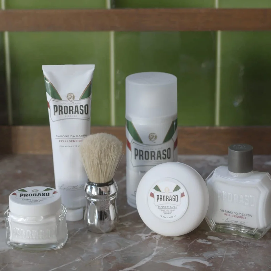 Proraso Przeciw Podrażnieniu Golenie Pianka dla Skóry Wrażliwej 300 ml