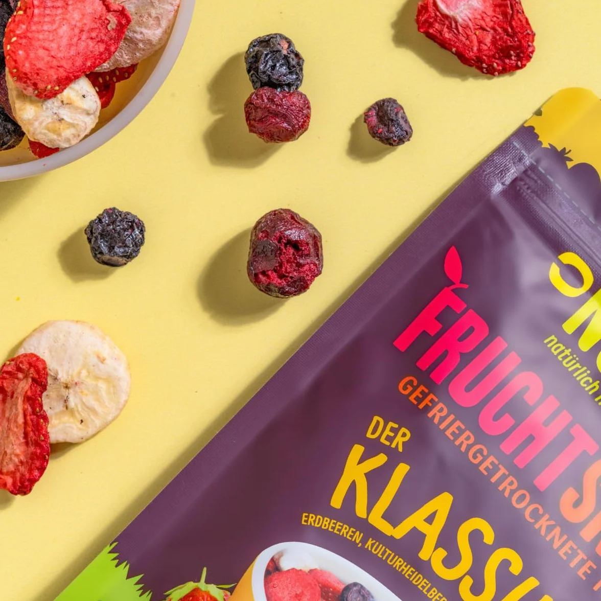 Mrożone owoce Klasyk mieszanka 100 g suszone jagody truskawki borówki wiśnie banany bez cukru 100% owoców