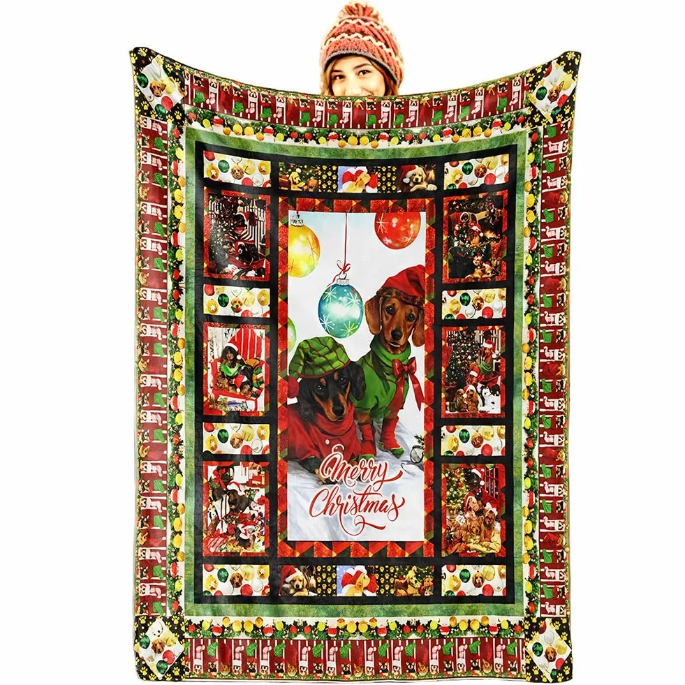 Koc Świętego Mikołaja Świąteczny z Jamnikami 150 x 100 cm Prezent Noworoczny