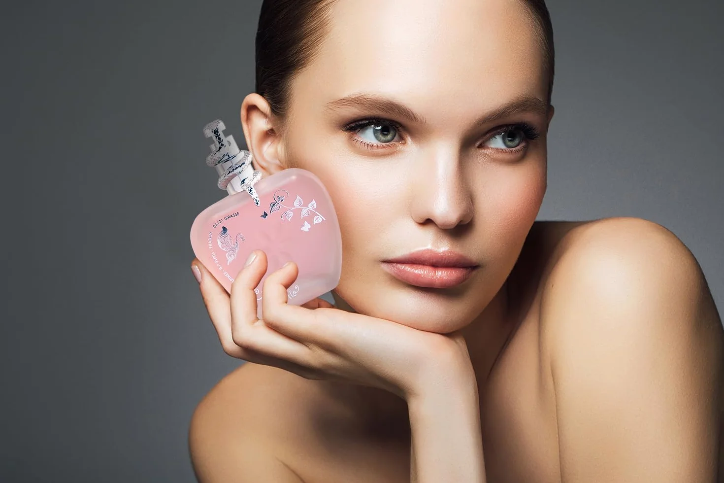JEANNE ARTHES - Zestaw upominkowy dla kobiet - Amore Mio - Woda perfumowana 100 ml + mleko do ciała 200 ml - Zapach piżmo Tonka - Wyprodukowano i zapakowane we Francji w Grasse