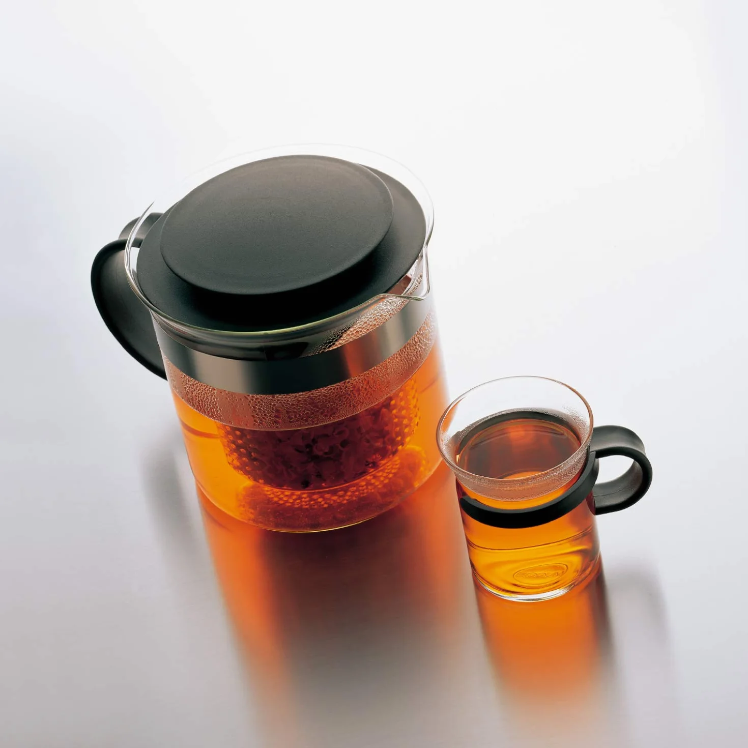 Bodum Bistro Nouveau Zaparzacz do Herbaty, Czarny/Przezroczysty, 1 l
