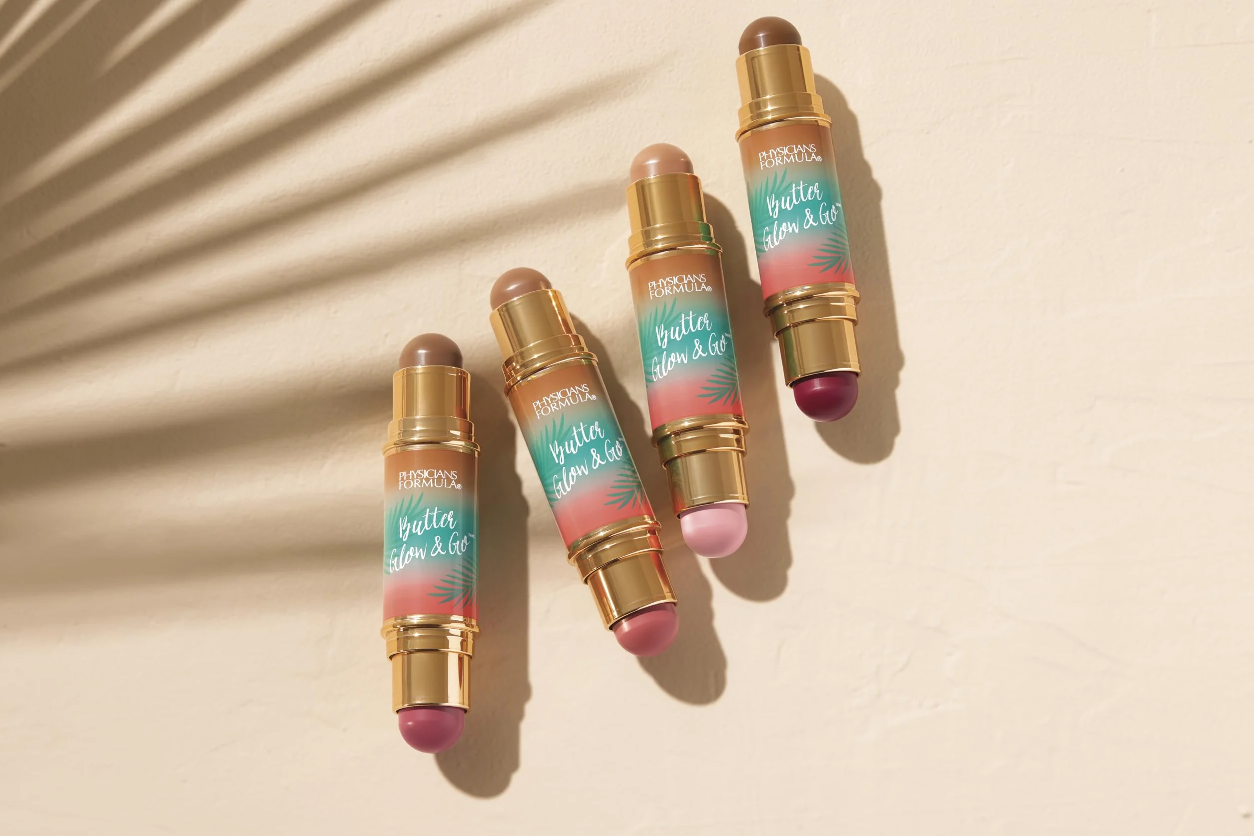 Physicians Formula Butter Glow & Go, Dual-Ended Multiuse Makeup Stick for Cheeks, Eyes and Lips, Complementary Shades for Bronzing, Contouring and Blush, Beachy Pink