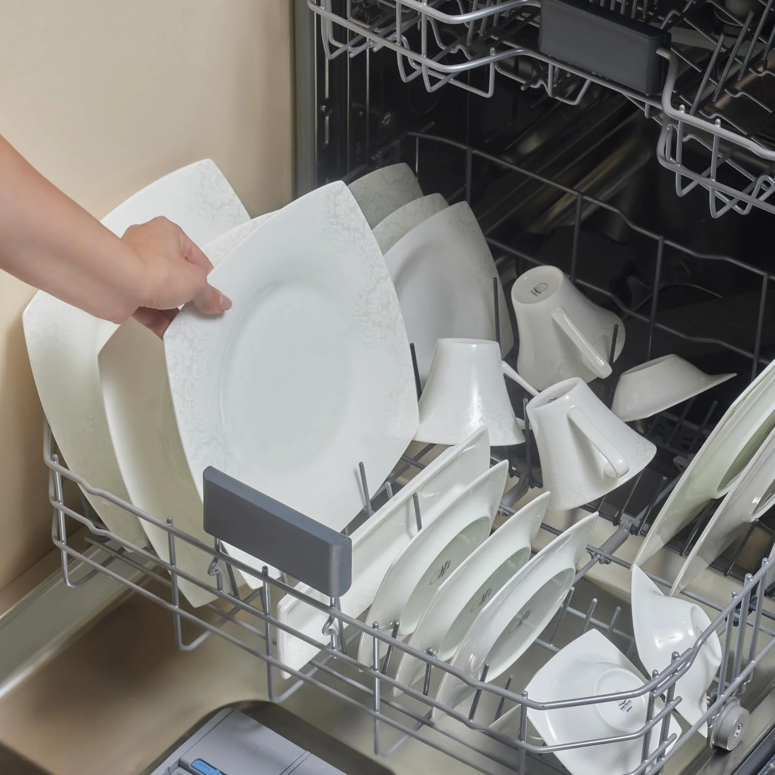Karaca Fine Pearl Helen 26-częściowy serwis śniadaniowy, prostokątny kubek do kawy dla 6 osób, serwis łączony, biały, porcelanowa zastawa stołowa, na stół śniadaniowy lub stół stołowy