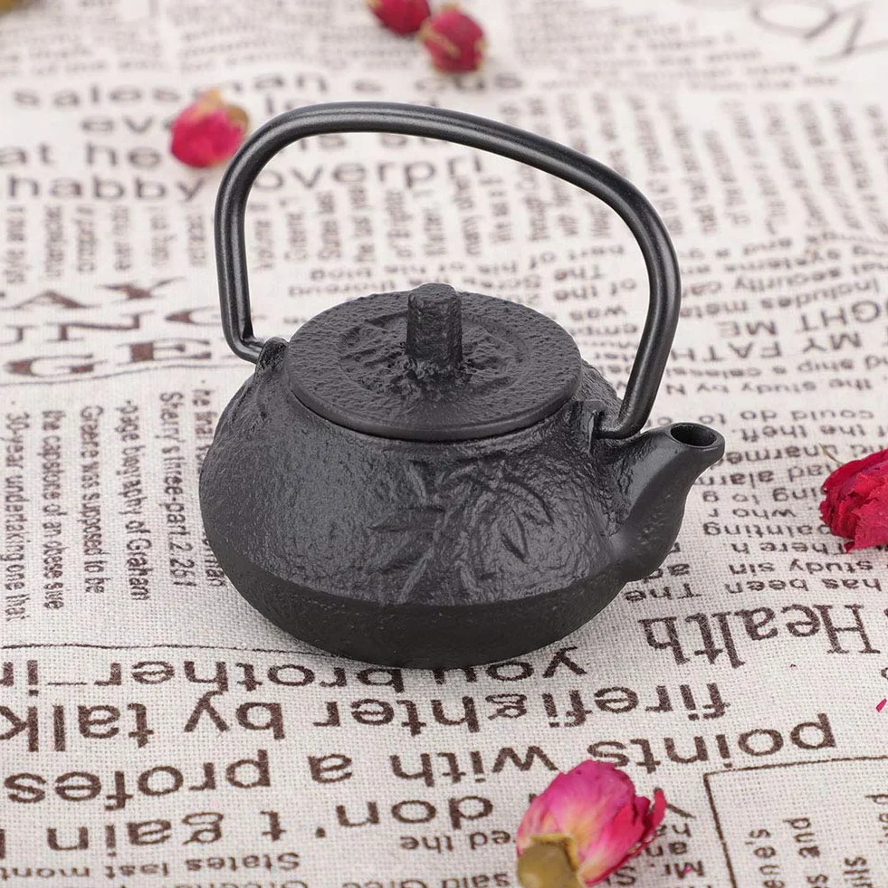 Japoński dzbanek do herbaty z żeliwa Tetsubin 50 ml