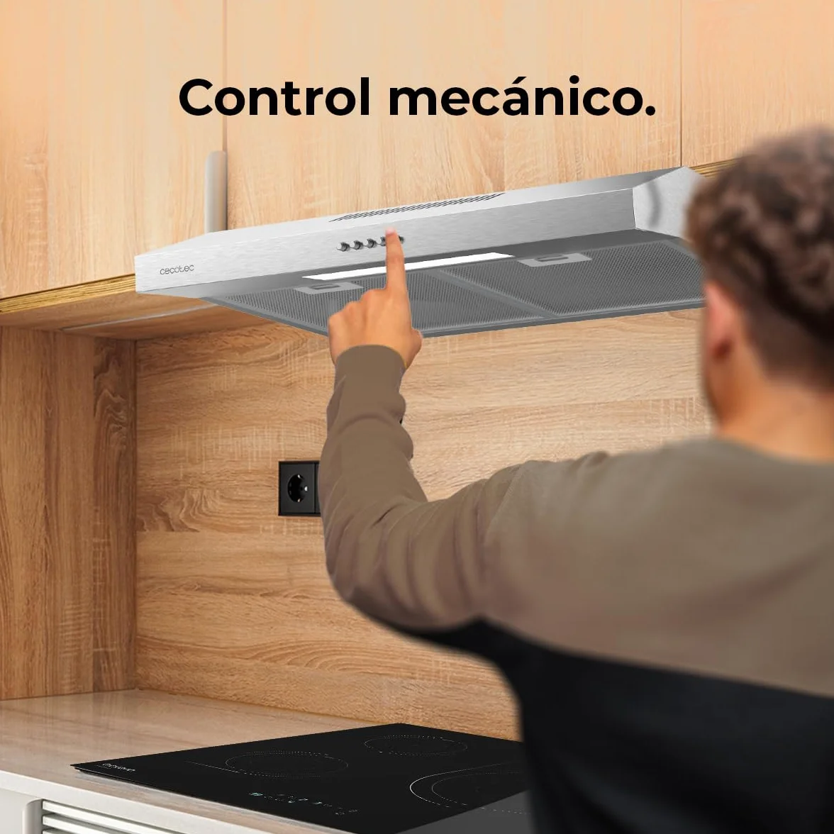 Cecotec 60 cm Szerokość Bolero Flux CM 602200 Inox B. Moc ssania 220m3/h, Silnik 70W, niskie zużycie energii, sterowanie mechaniczne, 3 poziomy mocy, Wykończenie ze stali nierdzewnej