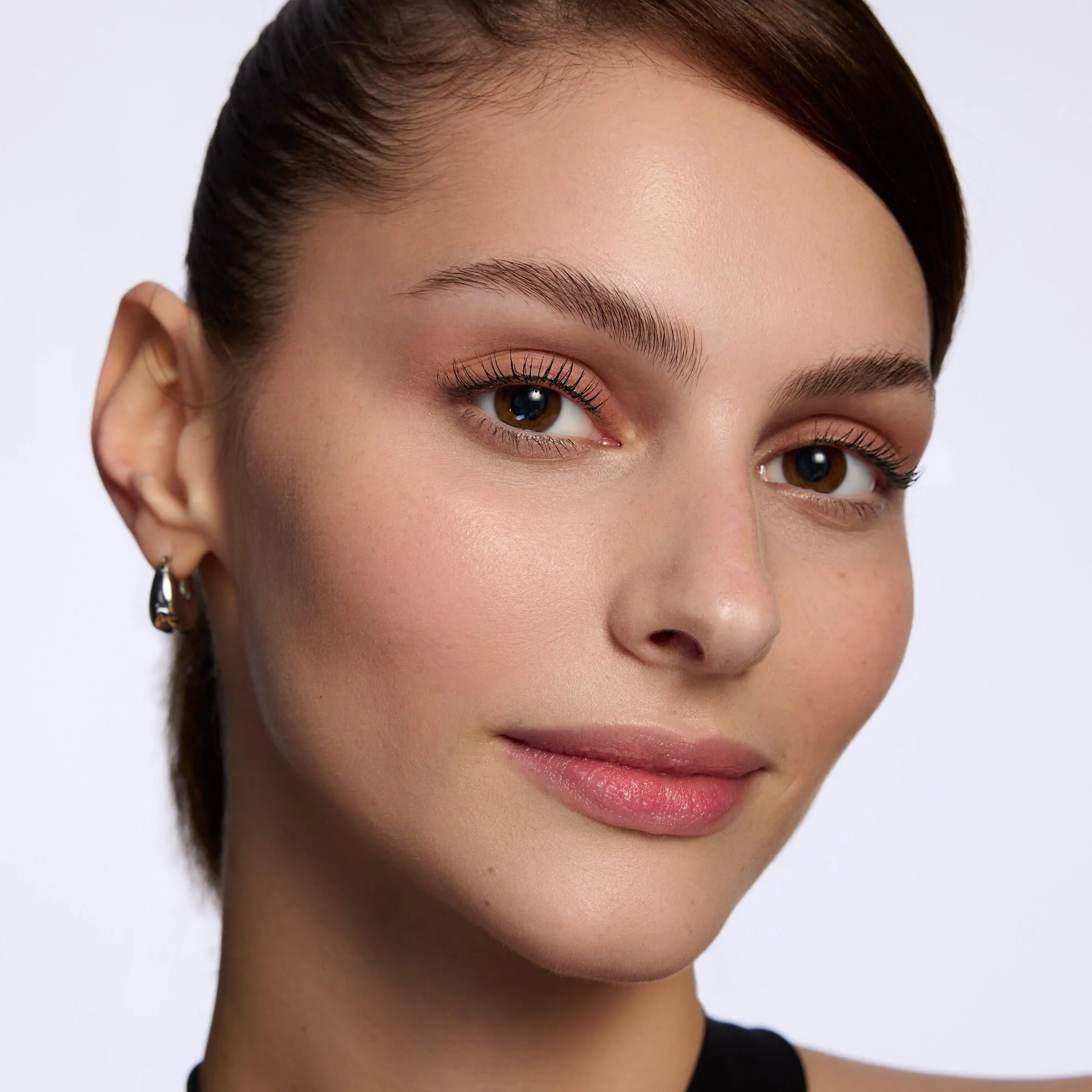 Catrice Balsam do ust Soft Glaze Glow, dostosowanie koloru, efekt koloryzujący, naturalny, świetlisty (3.5g)