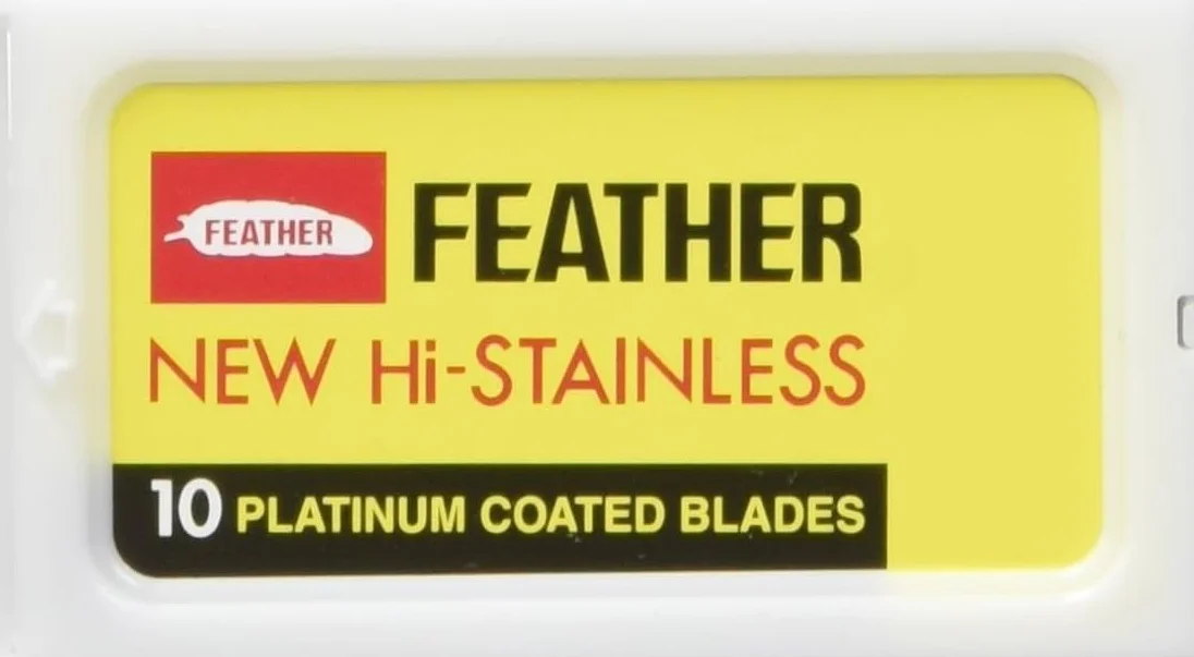 Feather - 30 ostrzy do golenia z podwójnym sznurkiem