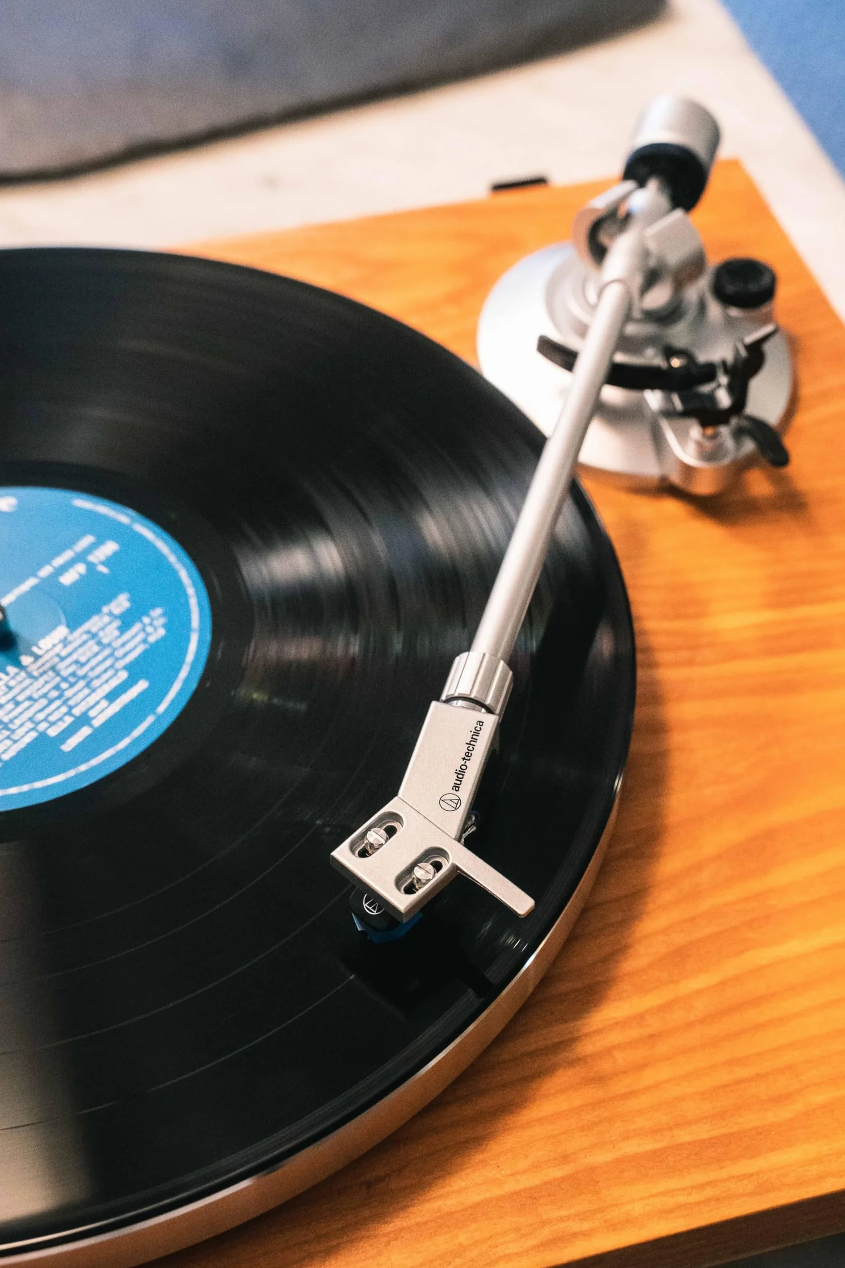 Audio-Technica AT-LPW30TK Manualny Gramofon z Napędem Paskowym i Drewnianym Korpusem Teak
