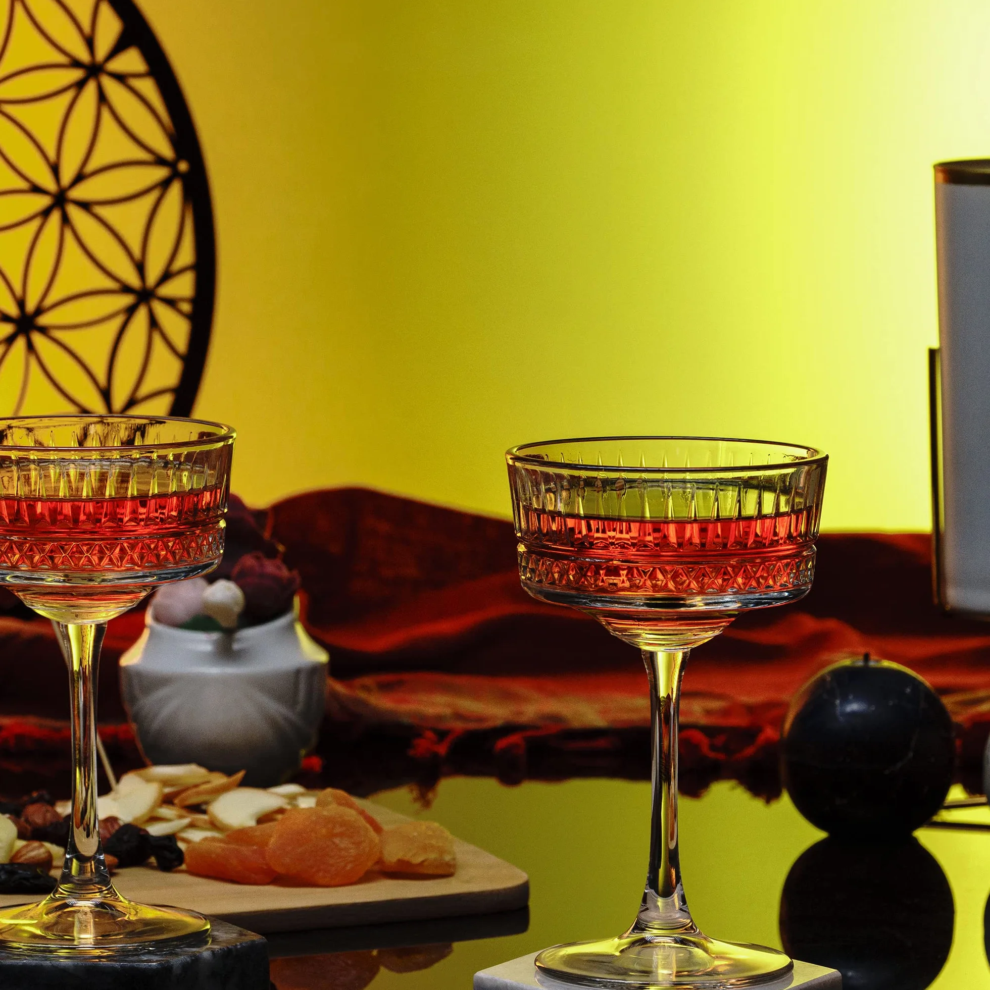 Vintage Coupe kieliszki do szampana, koktajlu, martini, kieliszki do wina, kieliszki do ginu i prosecco, wyroby szklane z długą łodygą (260 ml) (6 szt.)