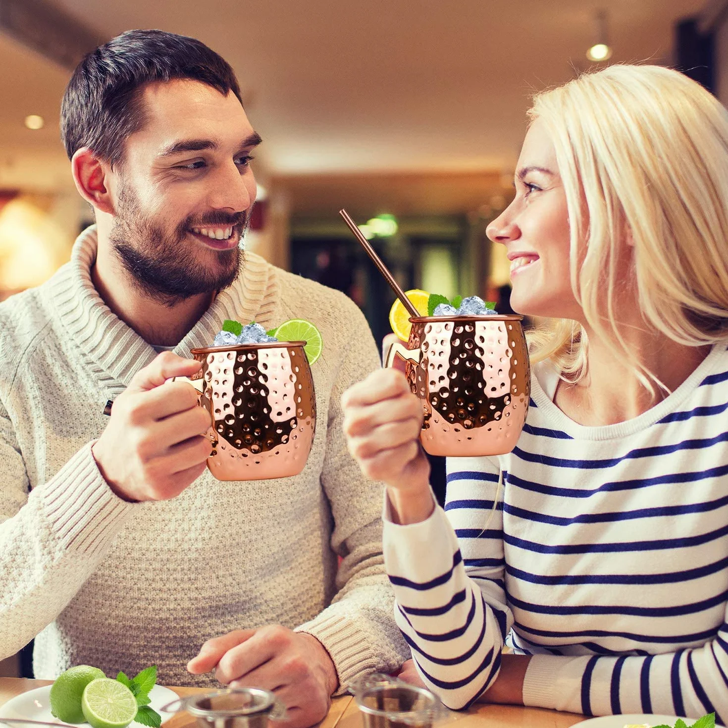 Moscow Mule zestaw 4 miedzianych kubków 550 ml, do koktajli, prezentów