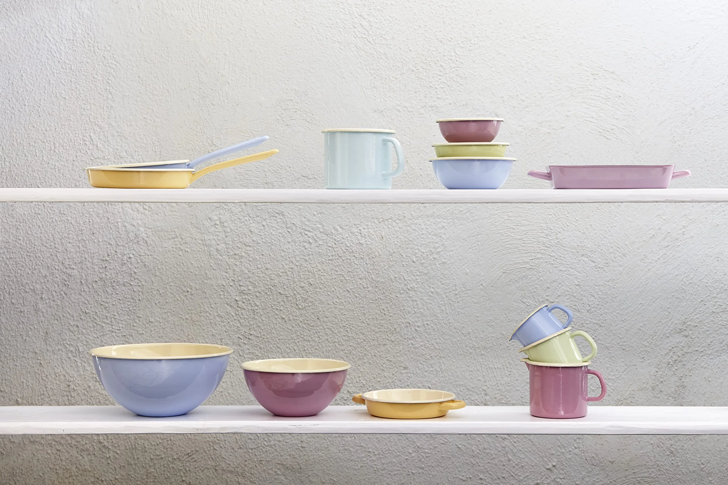 Riess, 0040-006, Dzbanek 12 1,0 L, CLASSIC - BUNT/PASTELL, kolor różowy, średnica 12 cm, wysokość 11,5 cm, Zawartość 1,0 litra, emalia