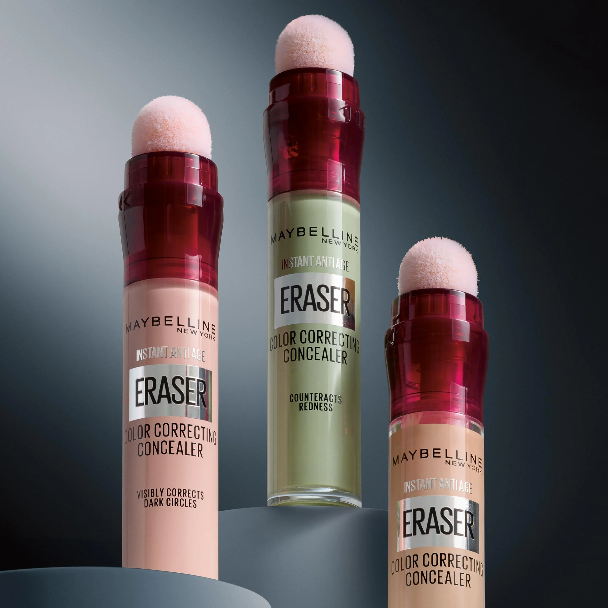 Maybelline New York Instant Anti-Age Eraser Green, zielony korektor z gąbeczką 6,8 ml