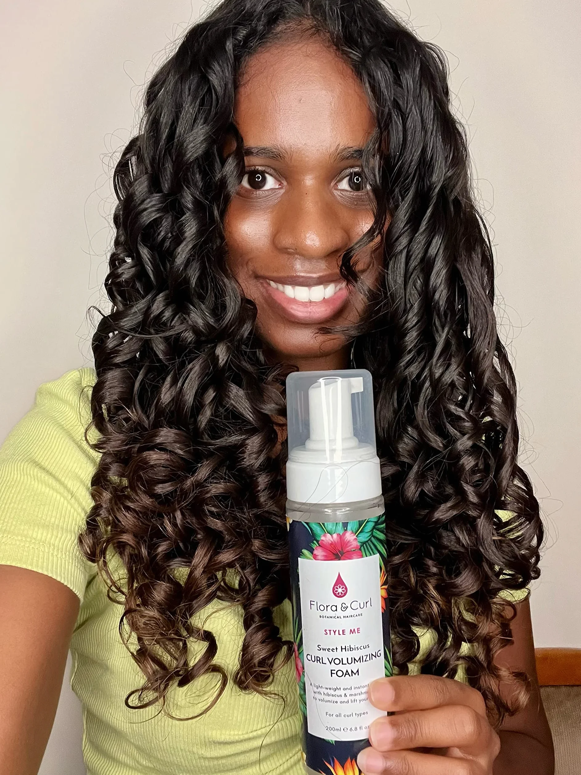 Sweet hibiscus curl volumizing foam 200ml