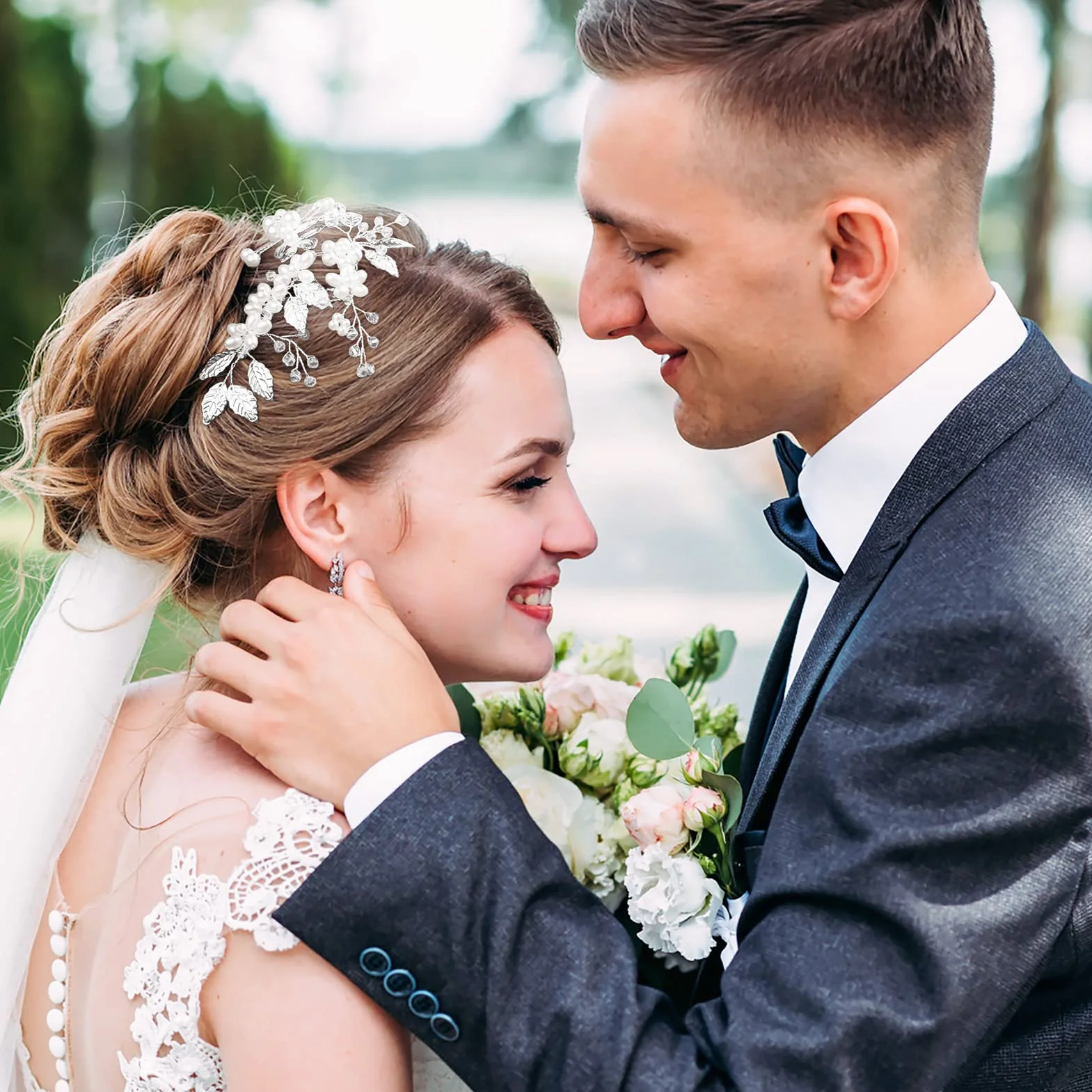 4 akcesoria do włosów ślubnych, grzebień do włosów dla panny młodej klipsy do włosów koralik dla panny młodej biżuteria do włosów w płatkach kryształowych dla kobiet i dziewcząt (srebrny)