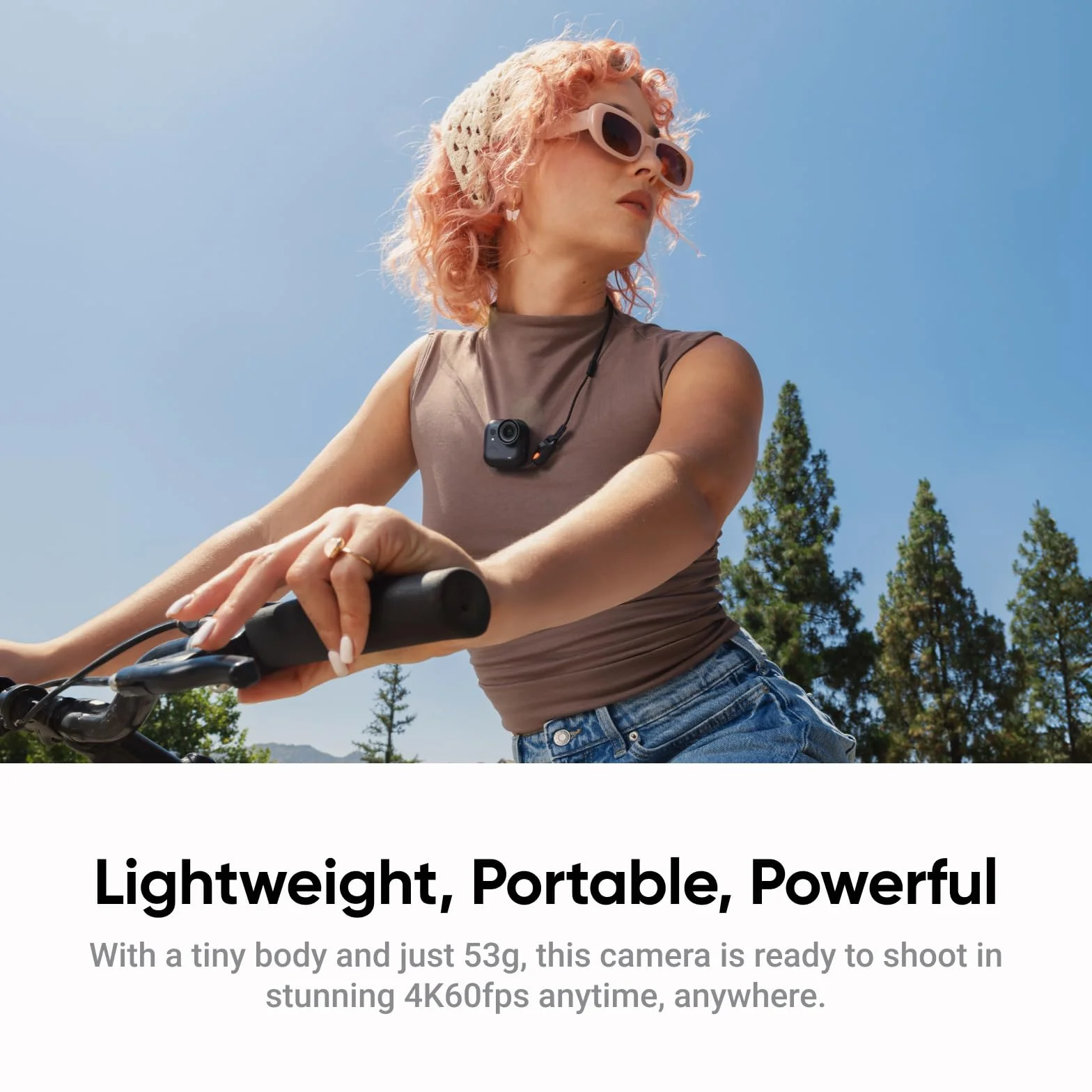 Insta360 Pakiet GO Ultra Creator Midnight Black – mała kamera 4K, lekka i przenośna, doskonałość przy słabym oświetleniu, montaż w dowolnym miejscu, stabilizacja FlowState, żywotność baterii 200 min