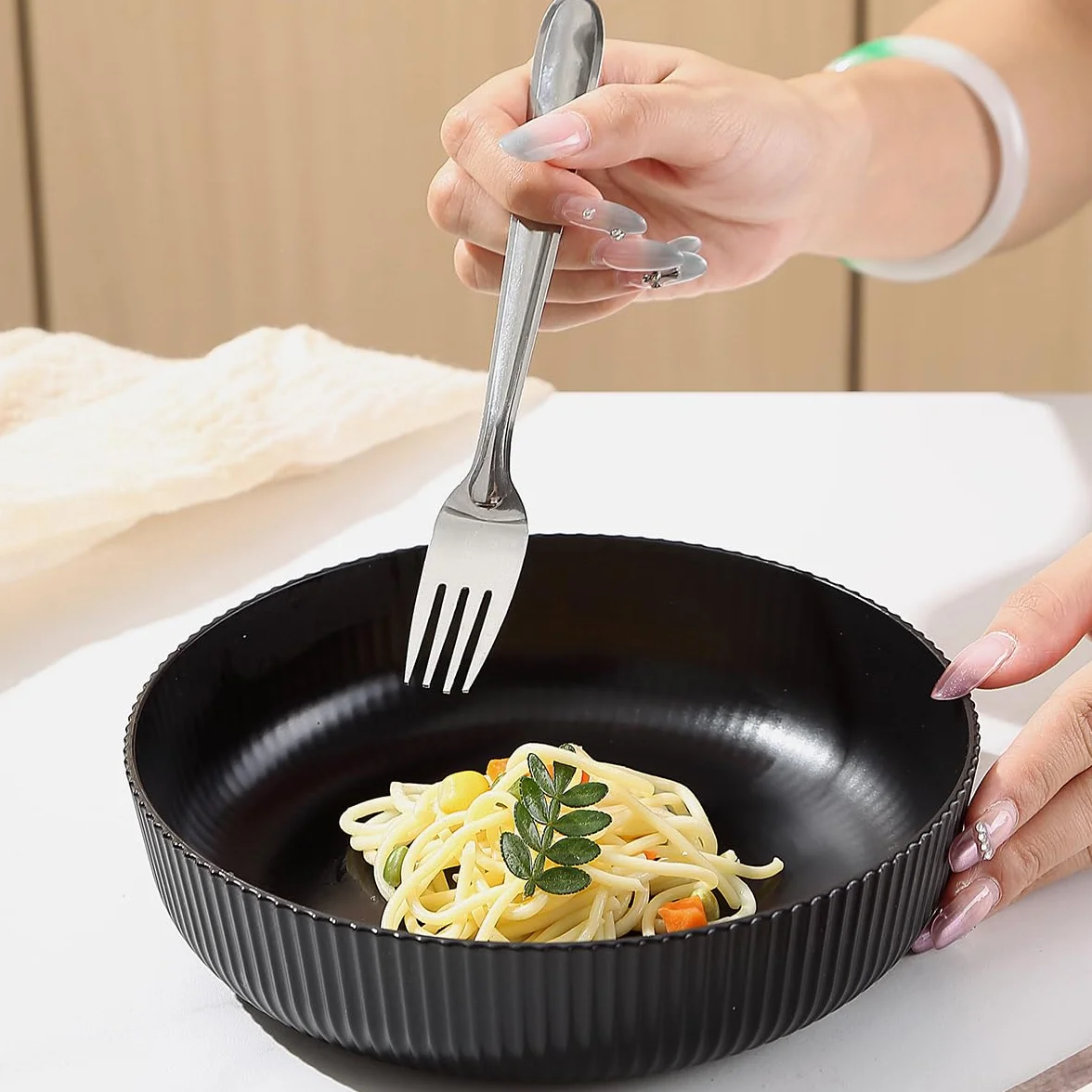 Miski do makaronu Kyraton Zestaw 4, 1,1L Miski sałatkowe Miski na (czarne)