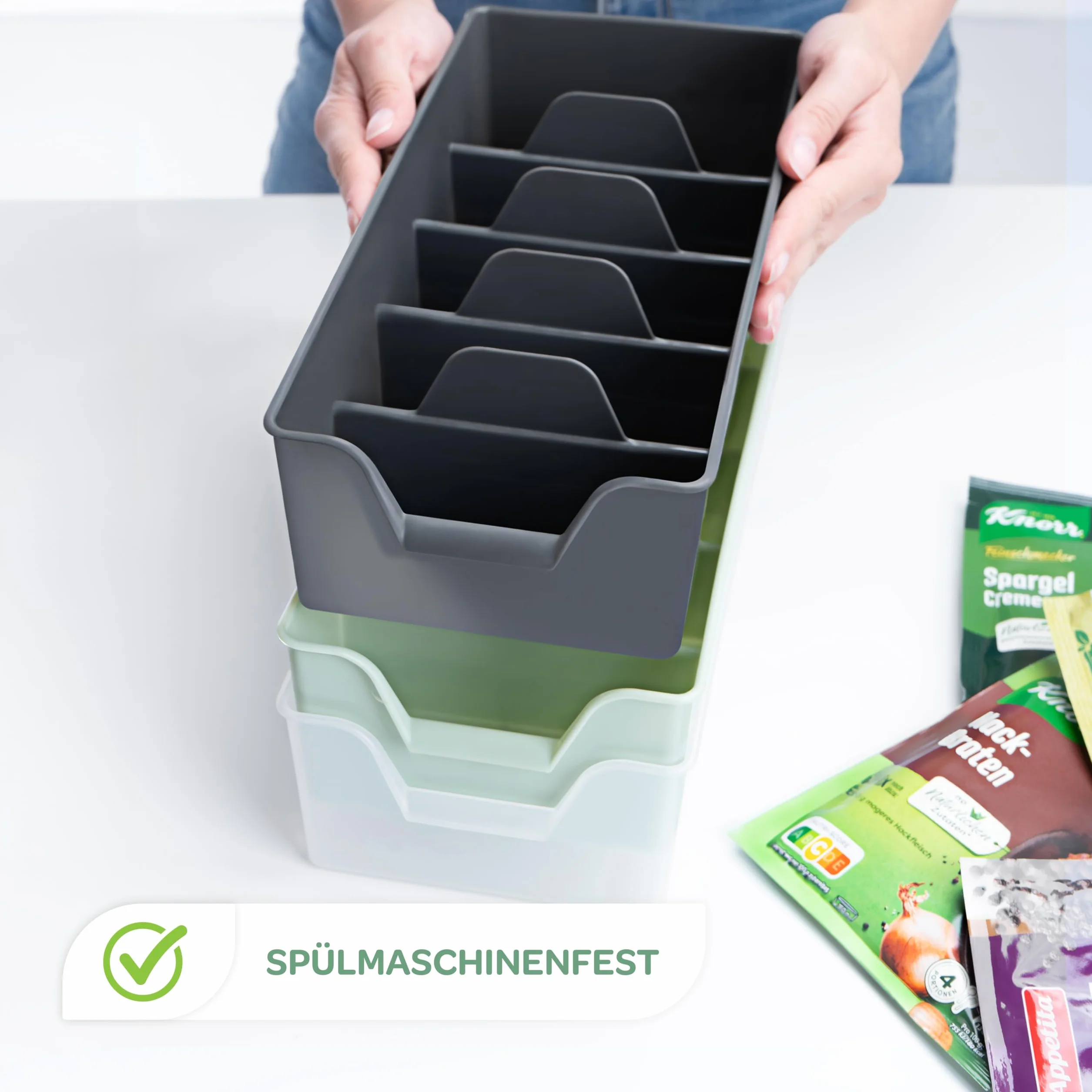 Plastikowy organizer na przyprawy z przegrodami do szuflady kuchennej
