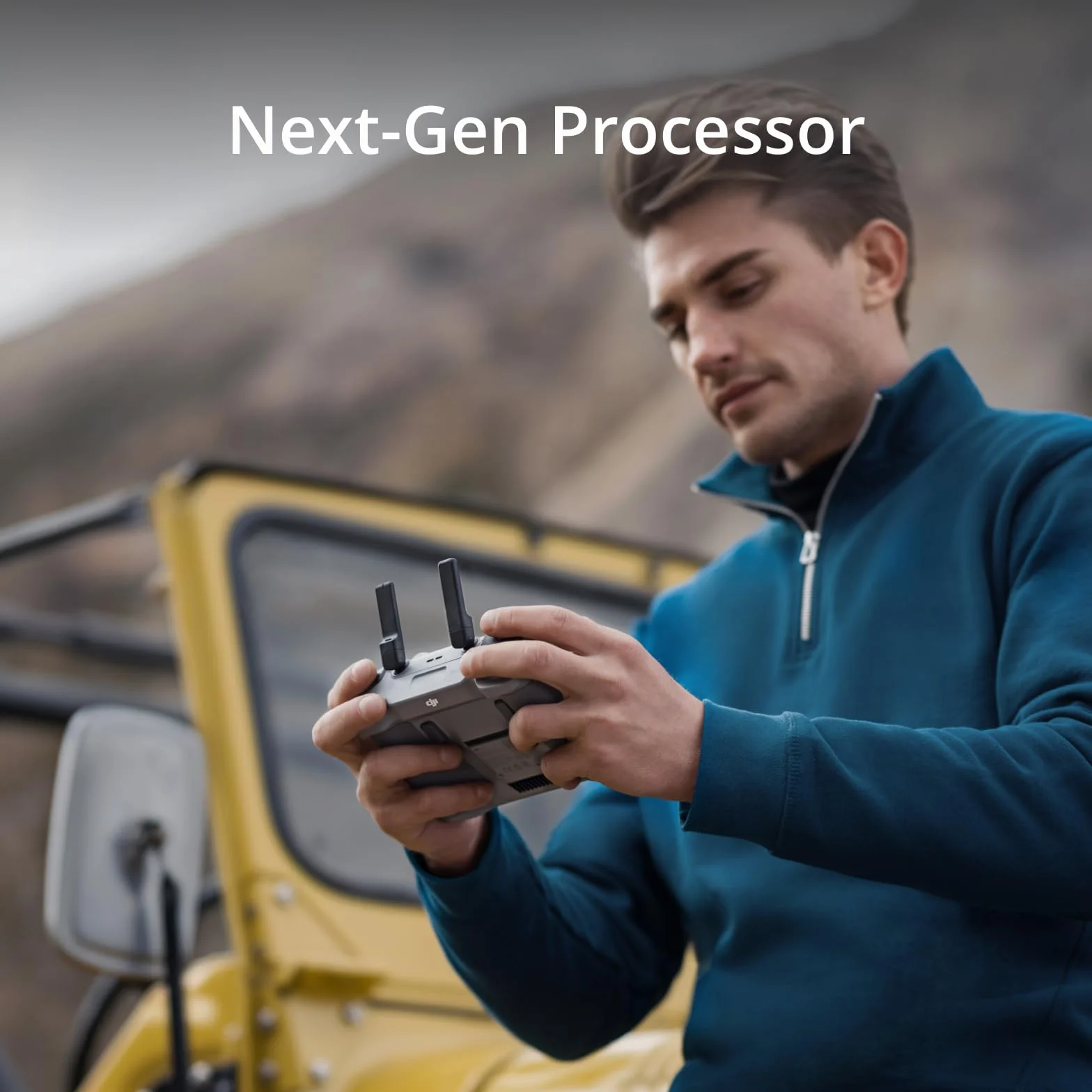 DJI RC 2 Pilot Zdalnego Sterowania Do Air 3S/Air 3/Mini 4 Pro, Procesor Nowej Generacji, Transmisja O4 20 km, 5,5-Calowy Ekran FHD, Anteny 2T4R, Lekki i Kompaktowy Inteligentny Kontroler