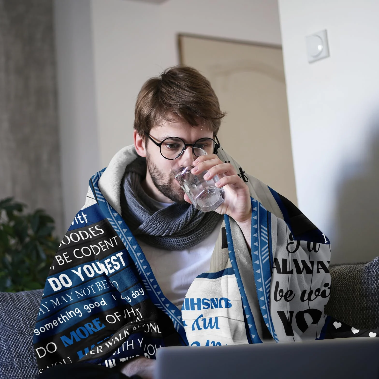 Quilazy Prezenty na Dzień Ojca dla syna od mamy i taty, koc dla syna, prezenty na Walentynki/Boże Narodzenie/Chrzest/Ukończenie szkoły/Urodziny dla dorosłych synów i nastolatków, koc z napisem "To My