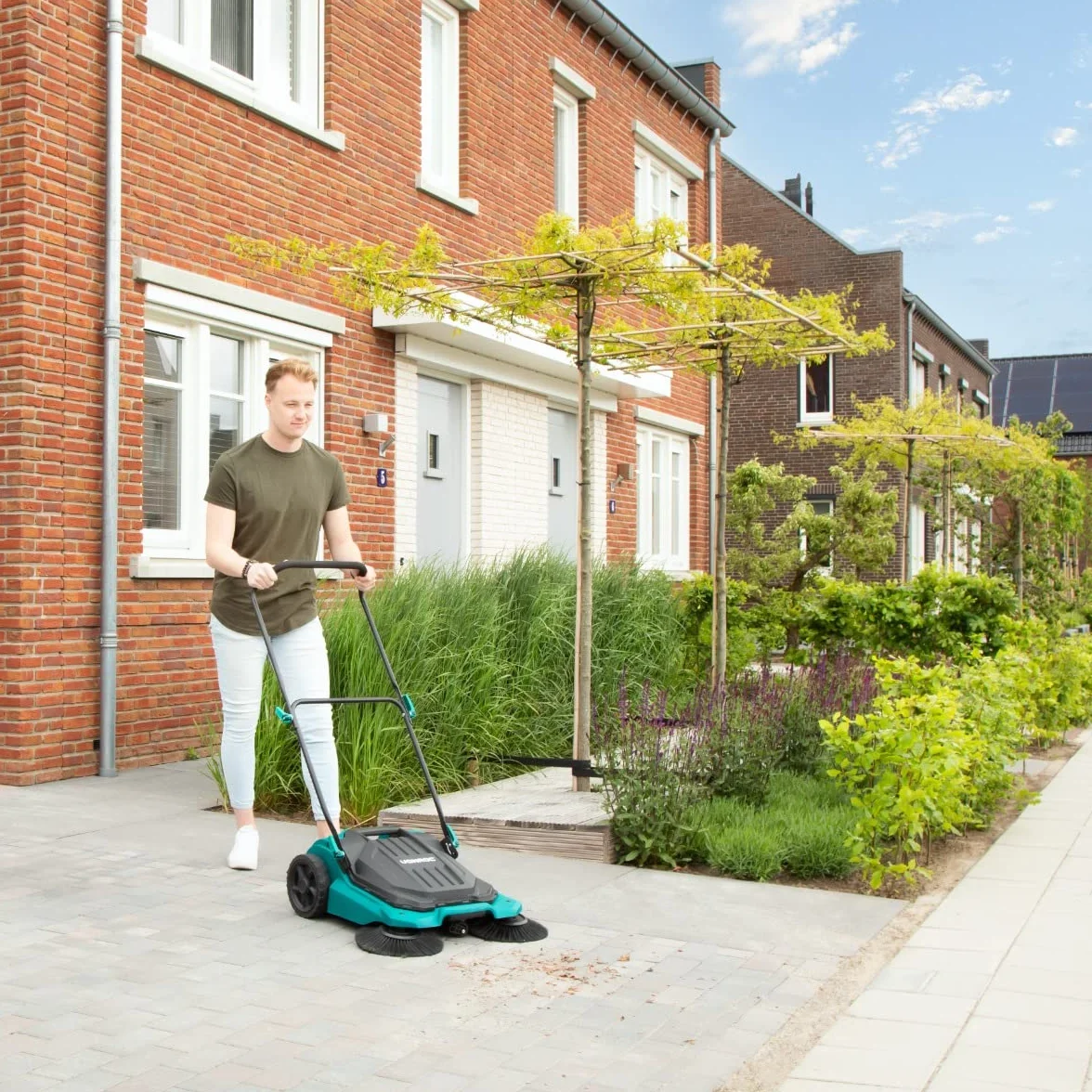 VONROC Zamiatarka Pchana 65 cm 18L 2600 m²/h