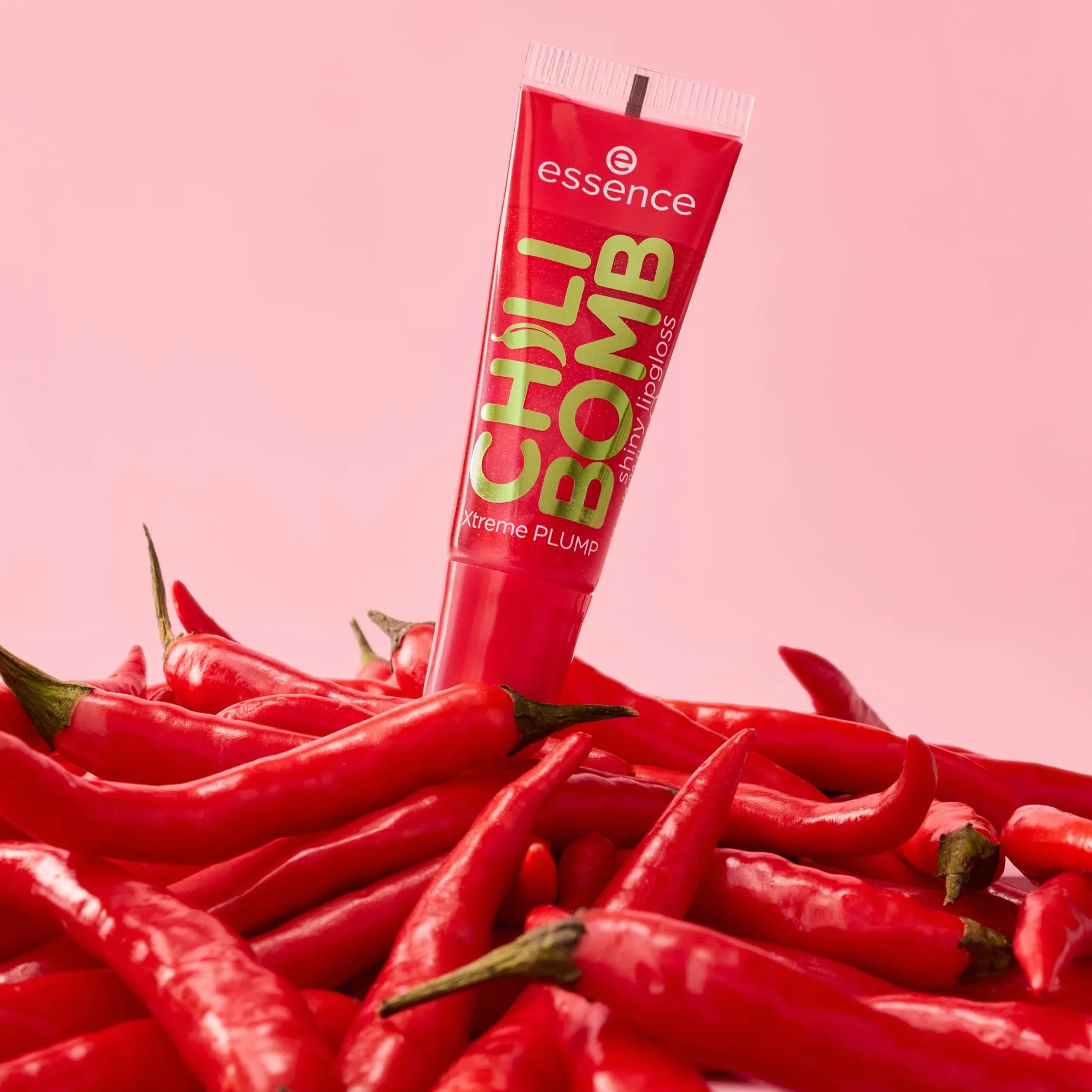 essence Błyszczyk do ust CHILI BOMB, natychmiastowy wynik, pęcznienie skóry, naturalny, błyszczący (10ml)