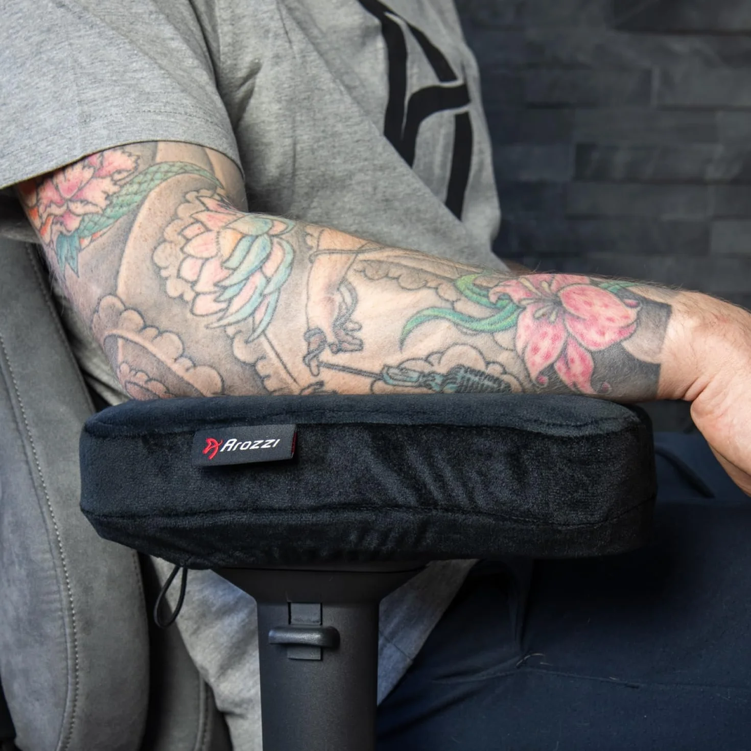 Arozzi Ergonomiczne podkładki na ramię z pianki pamięci, wygodne do gier/krzesło biurowe Podłokietniki, Forearm and Elbow Pressure Relief (2 sztuki)