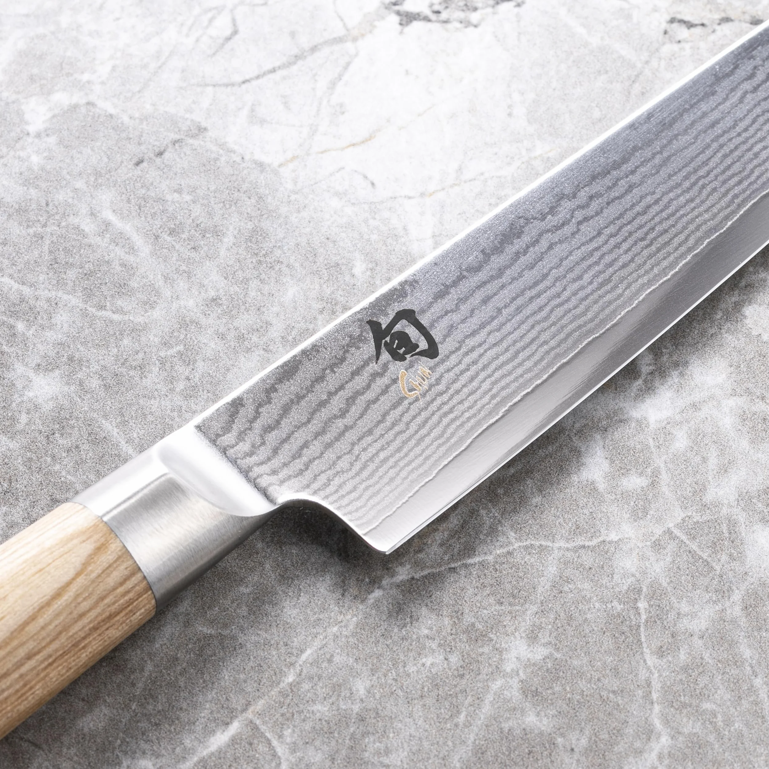 KAI Shun Classic White japoński nóż uniwersalny 15 cm stal damasceńska VG MAX 61 HRC