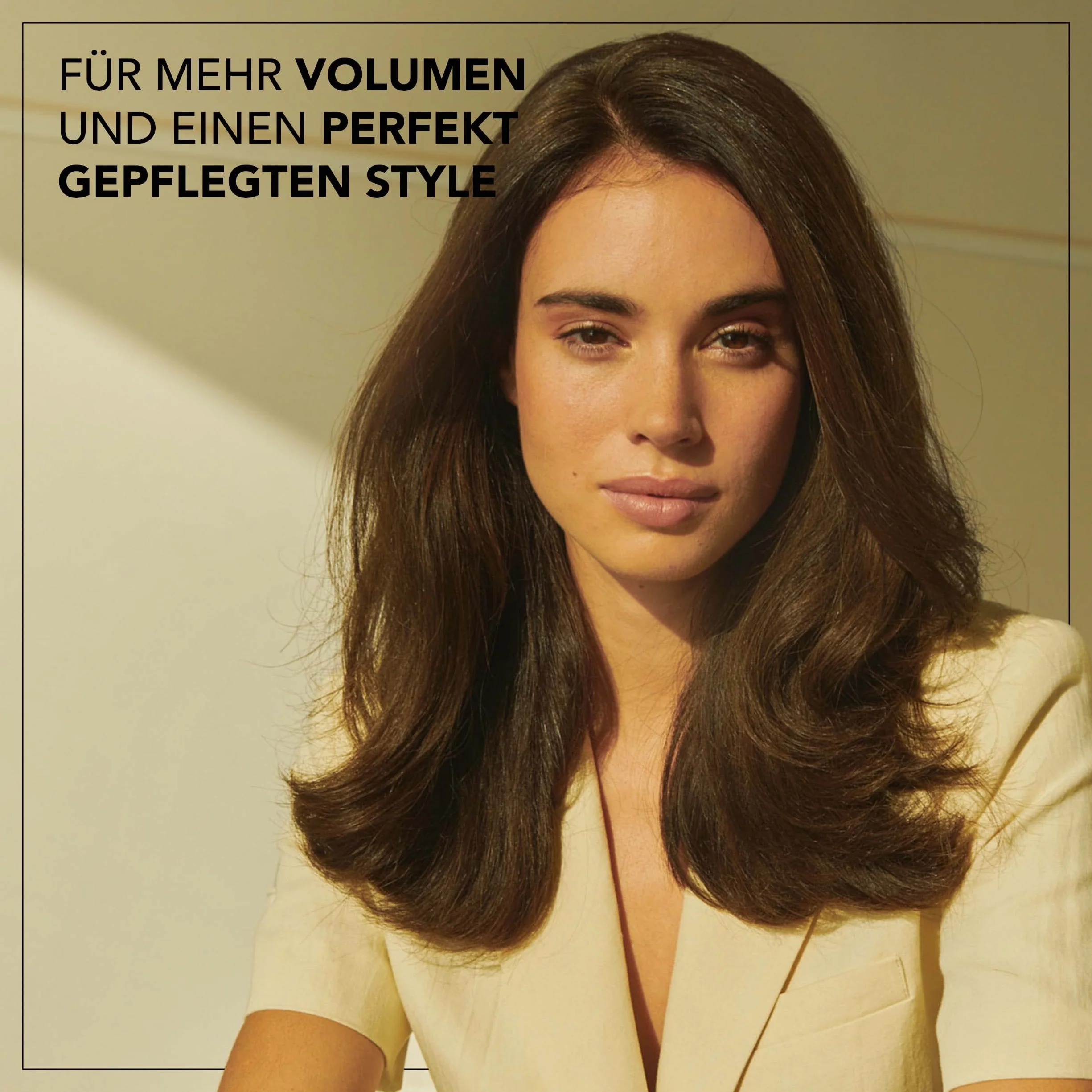WELLA Deluxe czysta pianka wzmacniająca, 200 ml