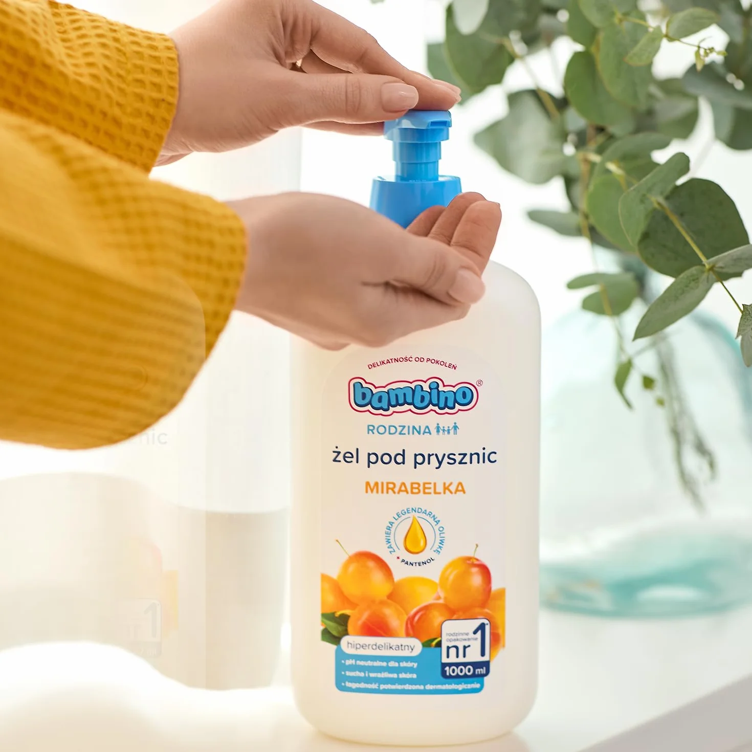 Bambino RODZINA Hiperdelikatny Żel pod prysznic o zapachu mirabelki 1000 ml : Amazon.pl: Uroda