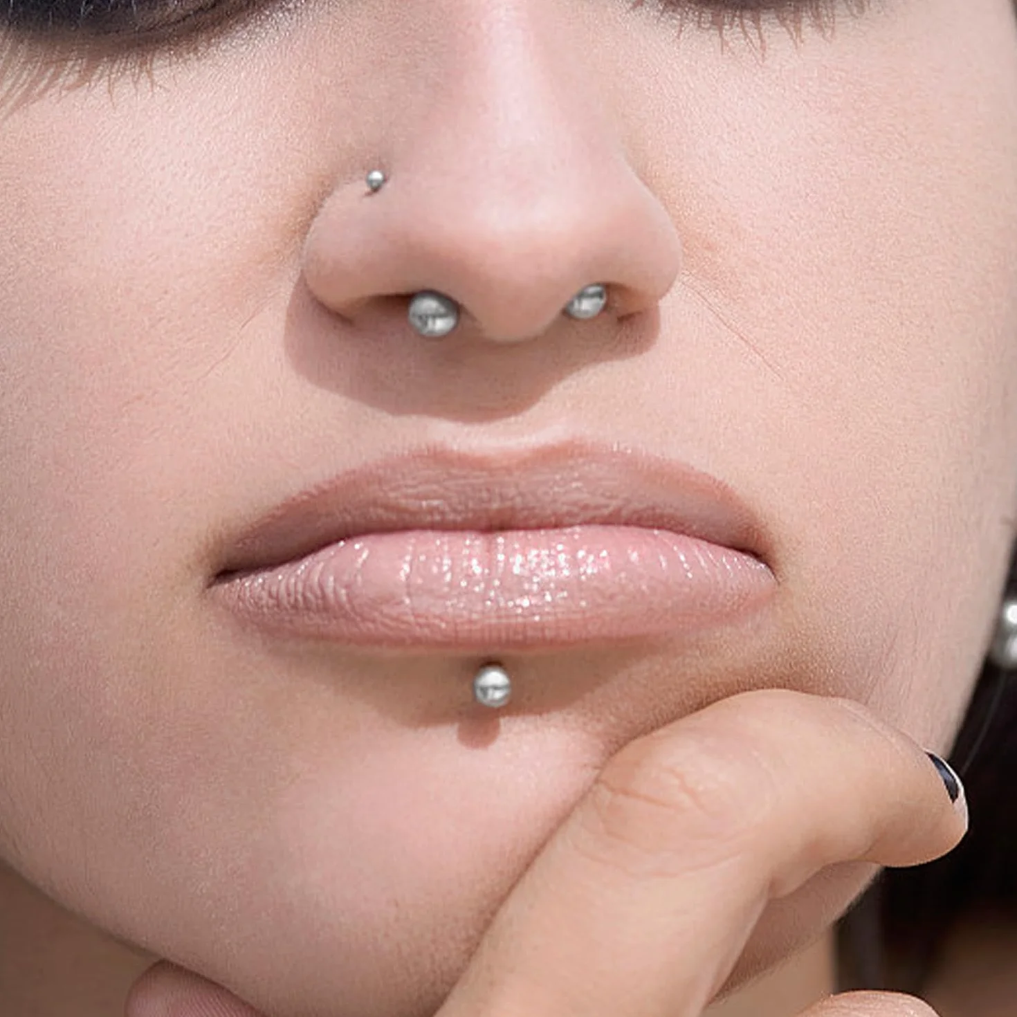 Zestaw 40-częściowy do piercingu, 1-częściowa torebka do przechowywania, stalowa kulka do piercingu, zamienna biżuteria do piercingu, kulka do piercingu do ust i paznokci