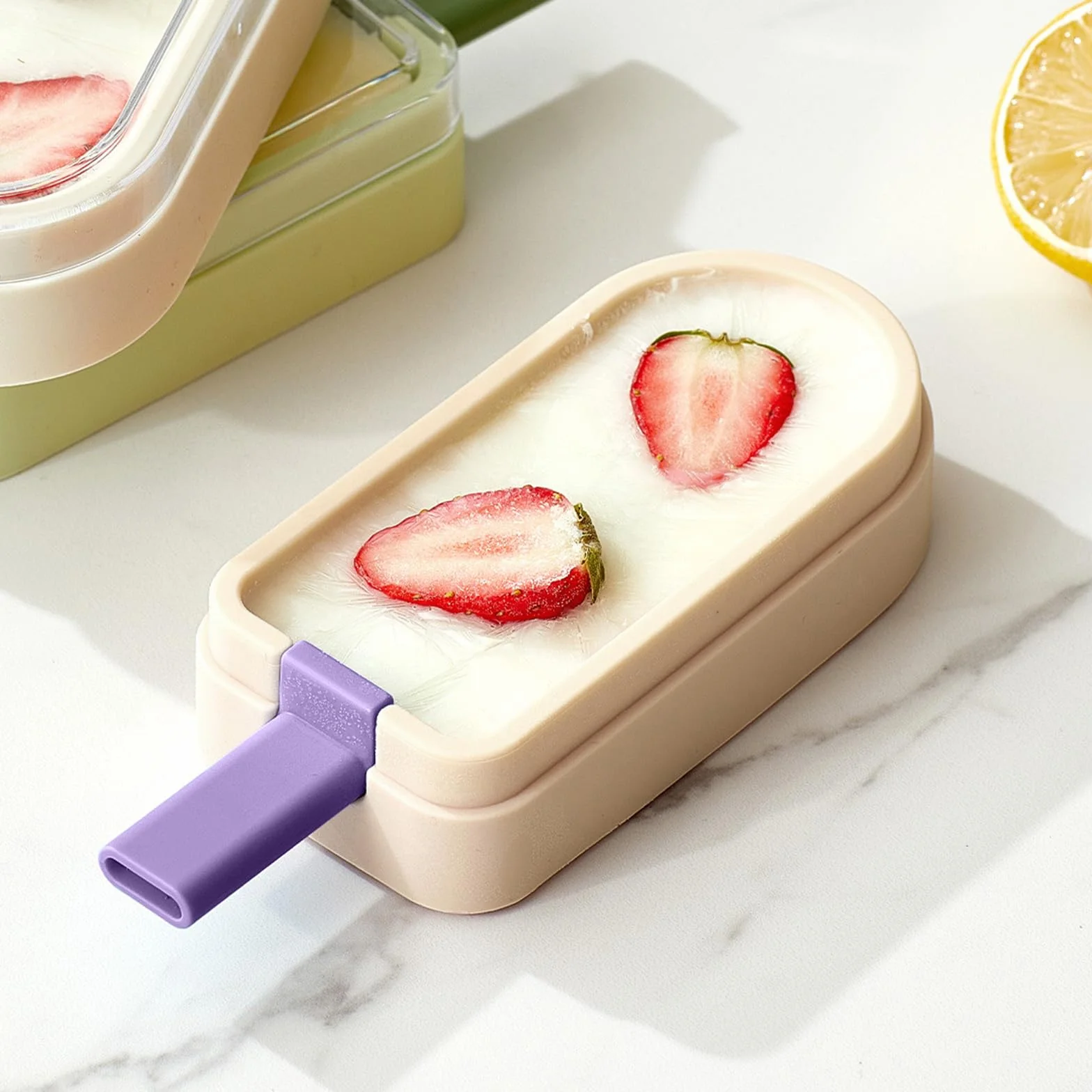 Forma silikonowa do lodów z pokrywką, BPA free, mini urządzenie do mrożonych lodów (biała)