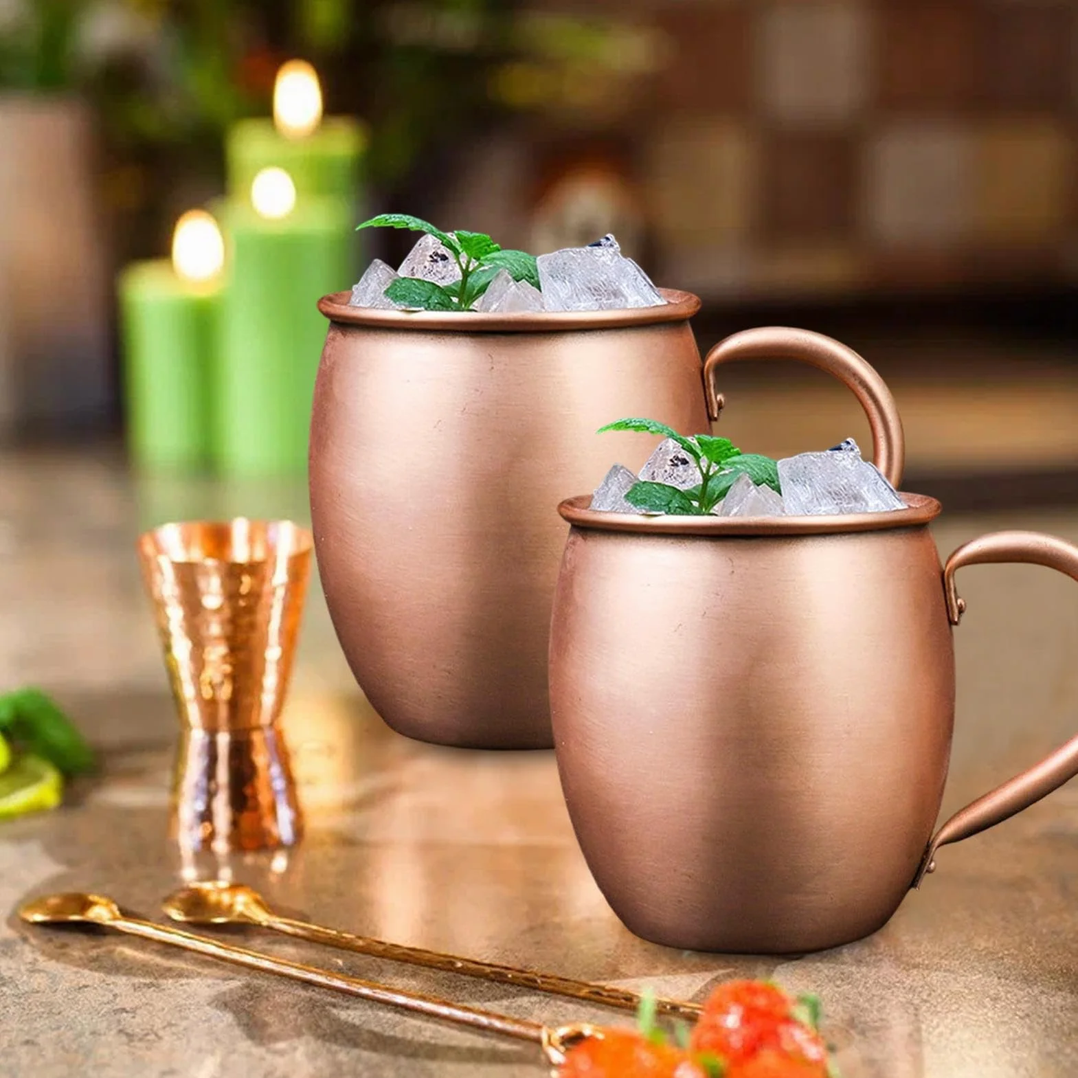 Kubki miedziane Mule - 530ml ręcznie wykonane młotkowane naczynia do picia do kuchni i baru | Klasyczny styl Moscow Mule z gładkim uchwytem, idealne do wody, herbaty, piwa, koktajli i świątecznego