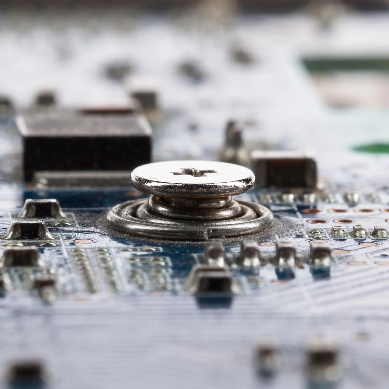 QUARKZMAN Śruby sprężynowe GPU, 15 sztuk M2,5 x 6 mm 5,5 mm Sprężyna OD GPU Karta graficzna Płyta tylna Radiator Śruby Komputer Wentylator Śruba mocująca, srebrna
