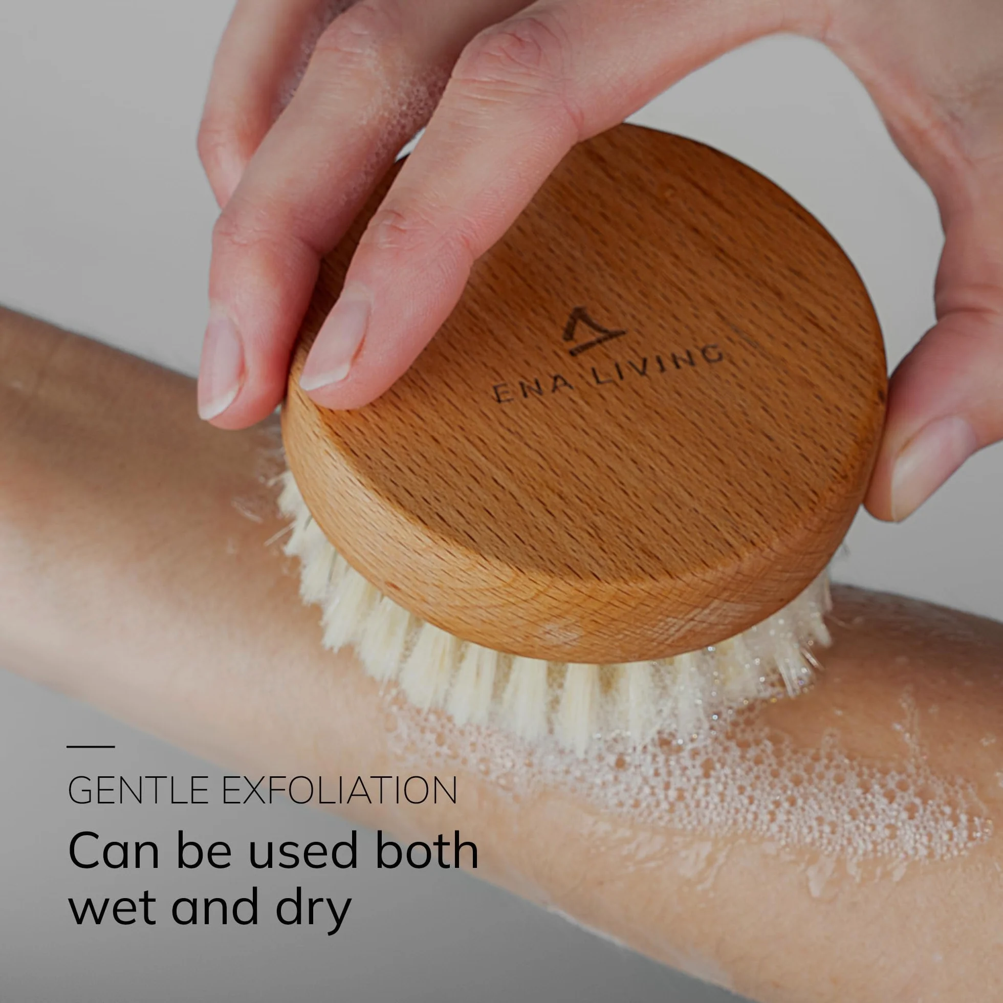 ENA Living Szczotka do ciała, drewniana szczotka do kąpieli, peeling do ciała, szczotka pod prysznic, niezbędne akcesoria kąpielowe, peeling do ciała, do usuwania martwego naskórka i wrastających
