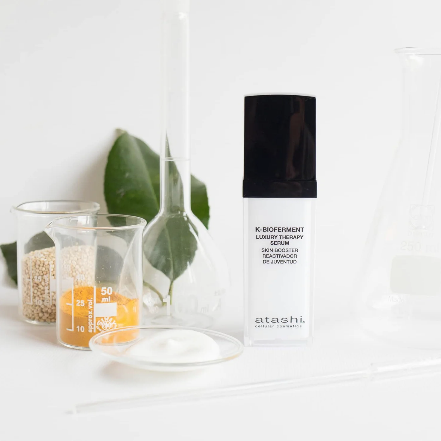 Atashi K-Bioferment | Therapy Luxury Serum Skin Booster | Serum aktywujące dla młodzieży | Rewitalizujące i regenerujące serum do twarzy przeciwstarzeniowe | Skóra wrażliwa i zestresowana | 30 ml