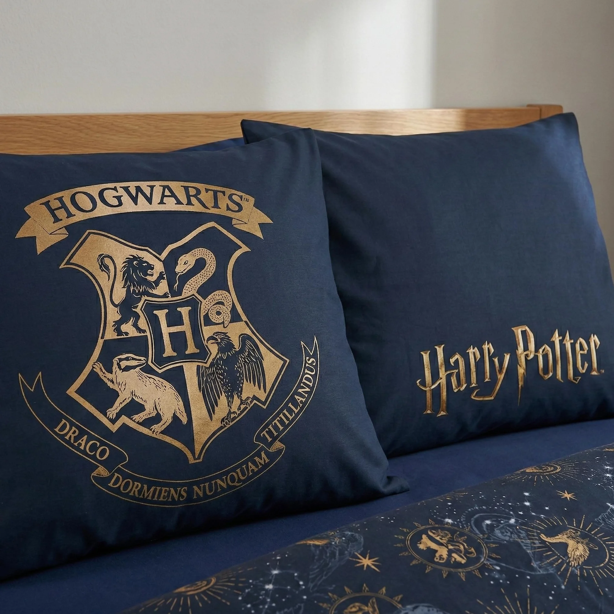 Zestaw pościeli Harry Potter podwójny 240x220 cm + 2 poszewki 65x65 cm poliester bawełna