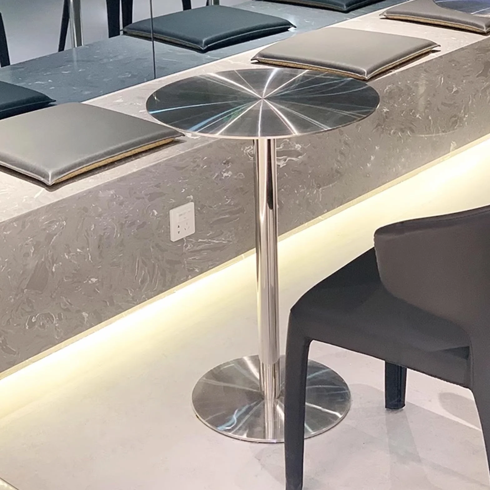 Stół bistro barowy ze stali nierdzewnej okrągły 40 cm 50 cm 60 cm