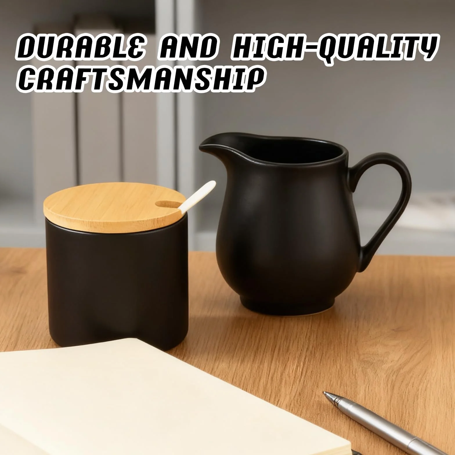 BAIFULAI Zestaw do mleka i cukru z pokrywką i łyżeczką, dzbanek na mleko czarny ceramiczny i cukiernica z drewnianą tacą, zestaw do cukru i mleka, ceramiczny dzbanek na śmietanę, pojemnik na mleko