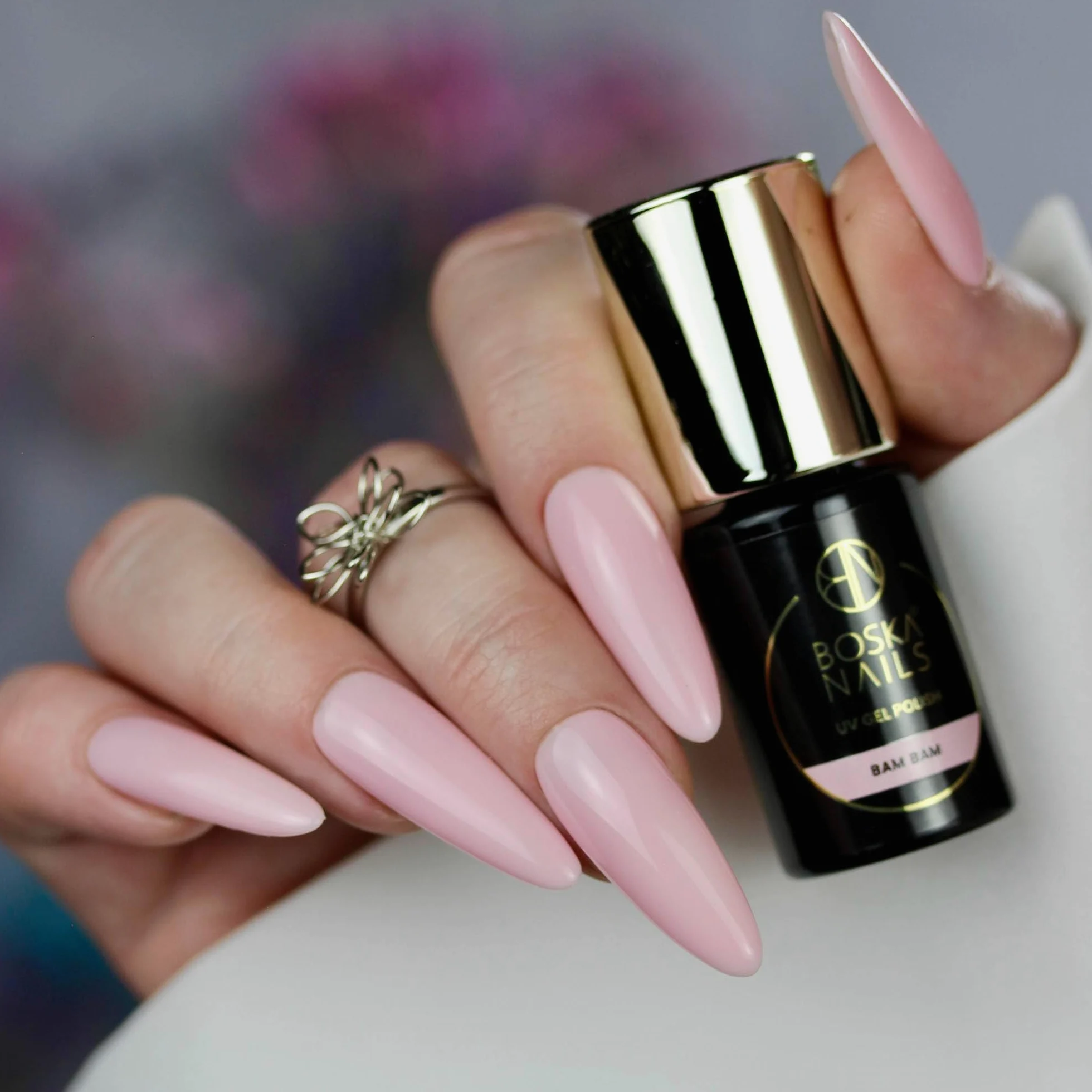 Boska Nails Kolekcja Natural Look hybrydowe lakiery do paznokci, zestaw 6 sztuk, półprzezroczyste w kolorze różowym i beżowym, do UV i LED, po 6 ml