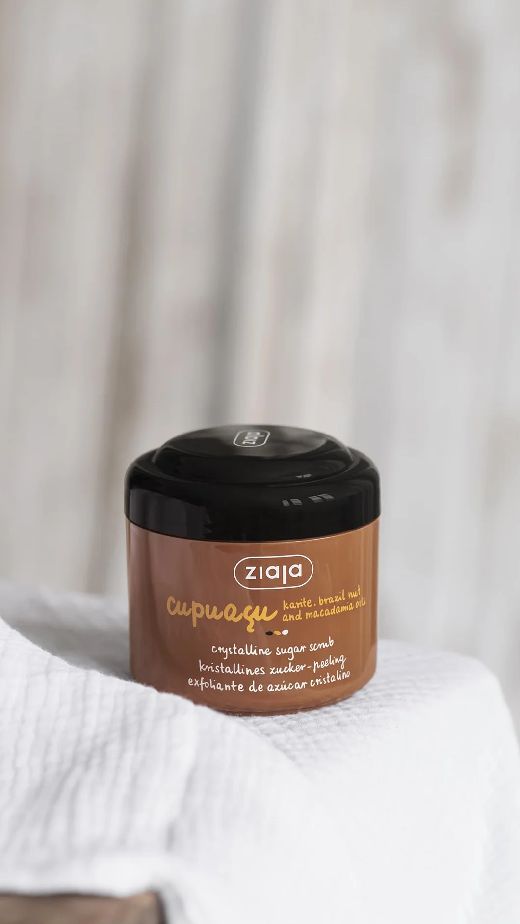 Ziaja - Cupuaçu Peeling do ciała z cukrem krystalicznym
