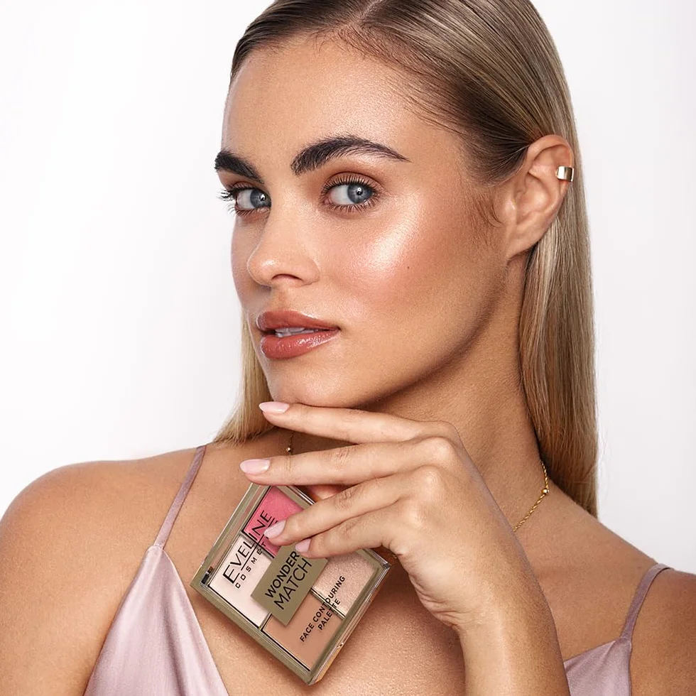 Eveline Cosmetics Wonder Match wielofunkcyjna wegańska paleta do twarzy z bronzerem, różem, rozświetlaczem i pudrem utrwalającym – o zapachu czekolady