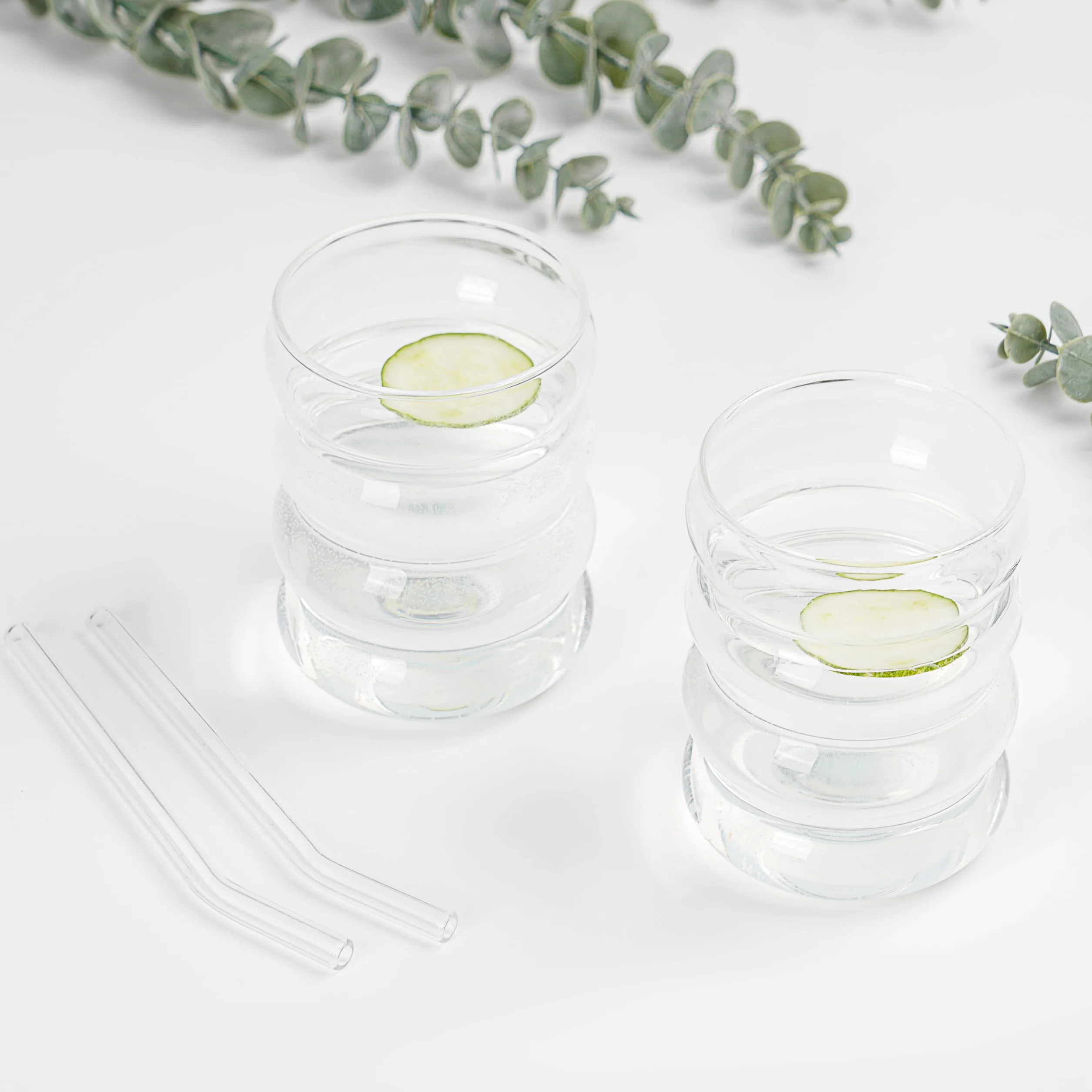 Szklanki do Picia ze Słomkami 410ml [2 szt] Winter Shore - Unikalne Kształt Bąbelkowego Pączka - Bez BPA z Szczotką
