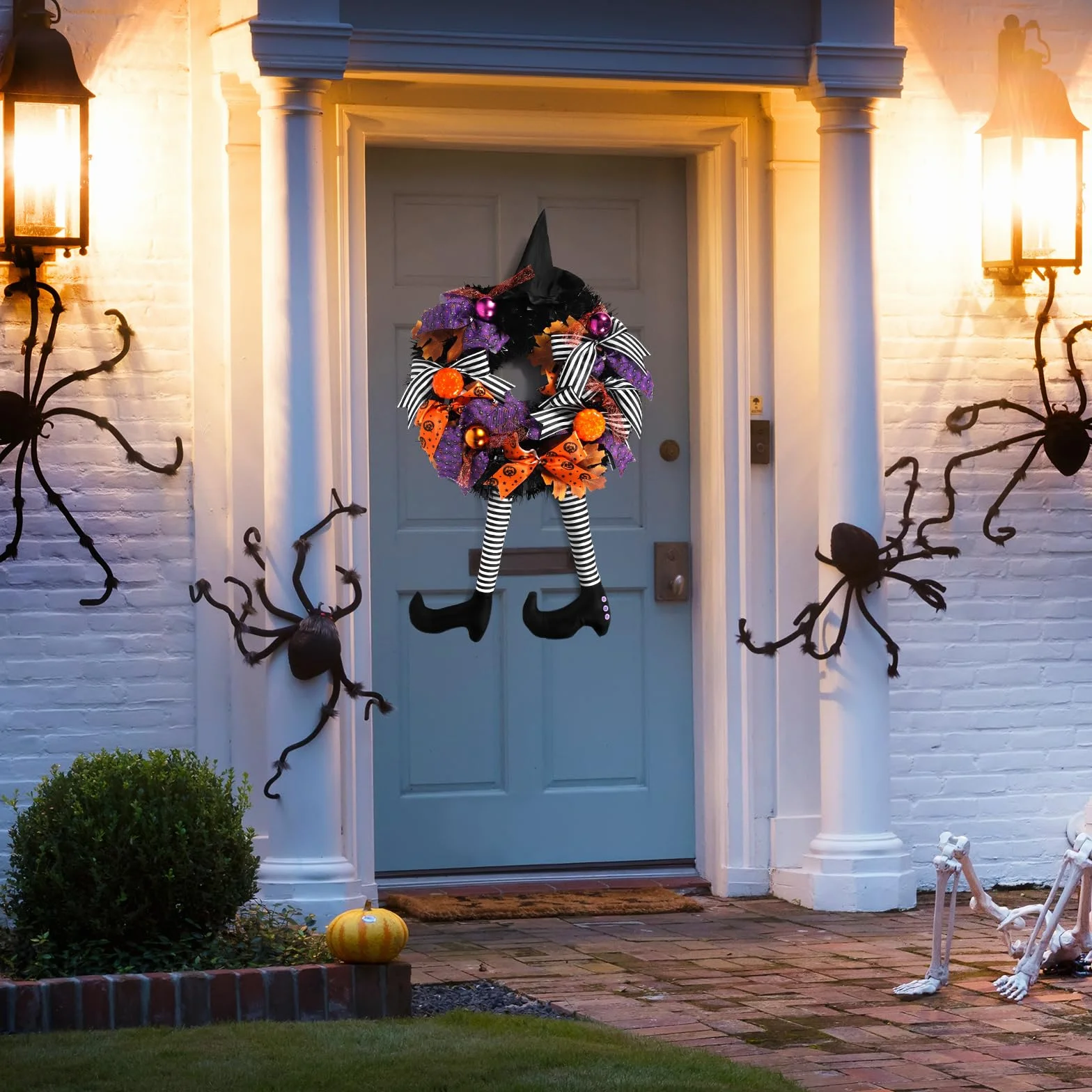 Halloweenowy Wieniec na Drzwi z Nogą Czarownicy, Strasznym Kapeluszem Wiedźmy i Dynią - Dekoracja na Halloween, Podwórko, Werandę, Okna
