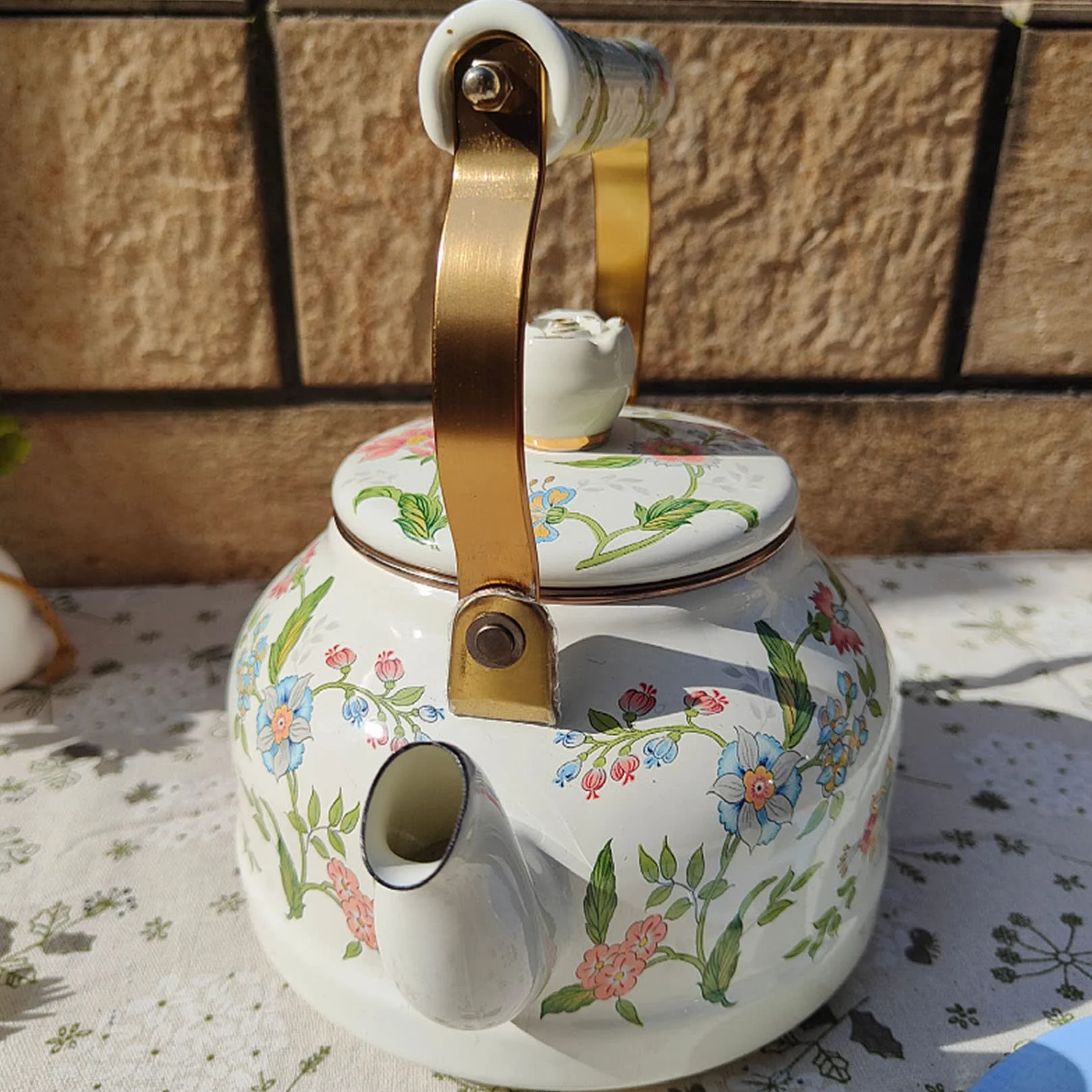 Czajnik Emalia Nostalgia 2,5 L Indukcyjny Gwizdanie Retro Biały